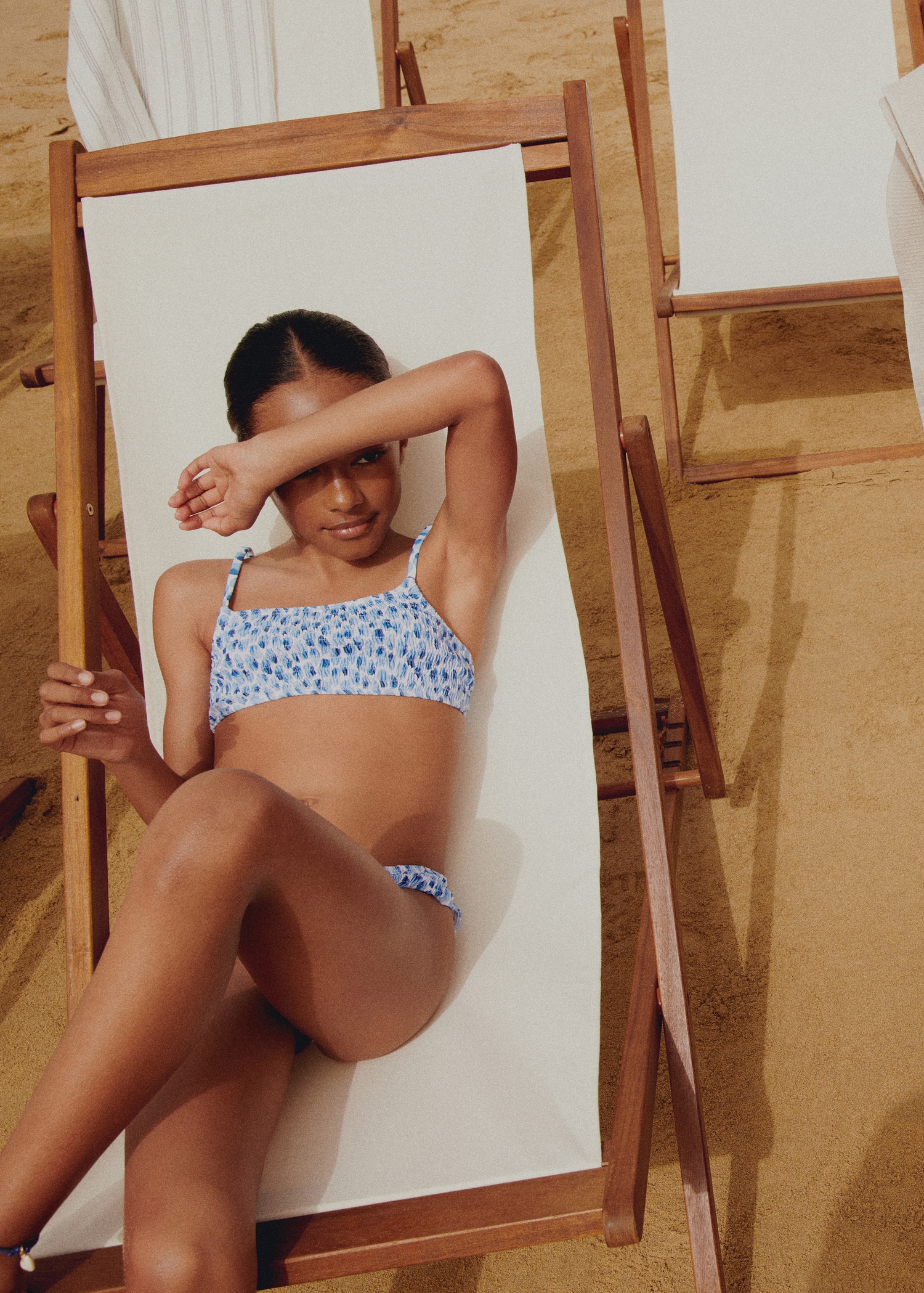 Дети в трусиках '' Бикини с принтом и сборками - Дети | MANGO Казахстан