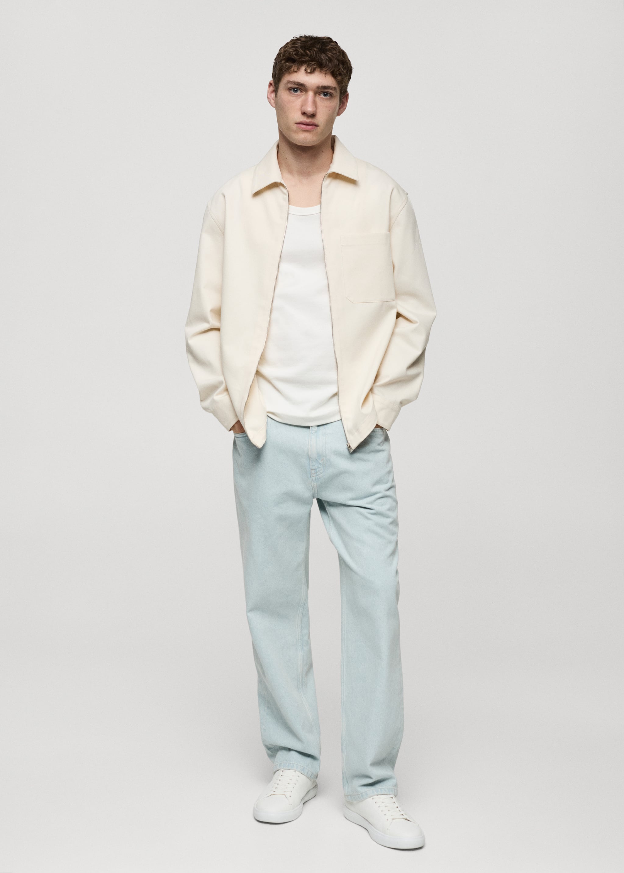 Relaxed fit washed effect jeans - General plane