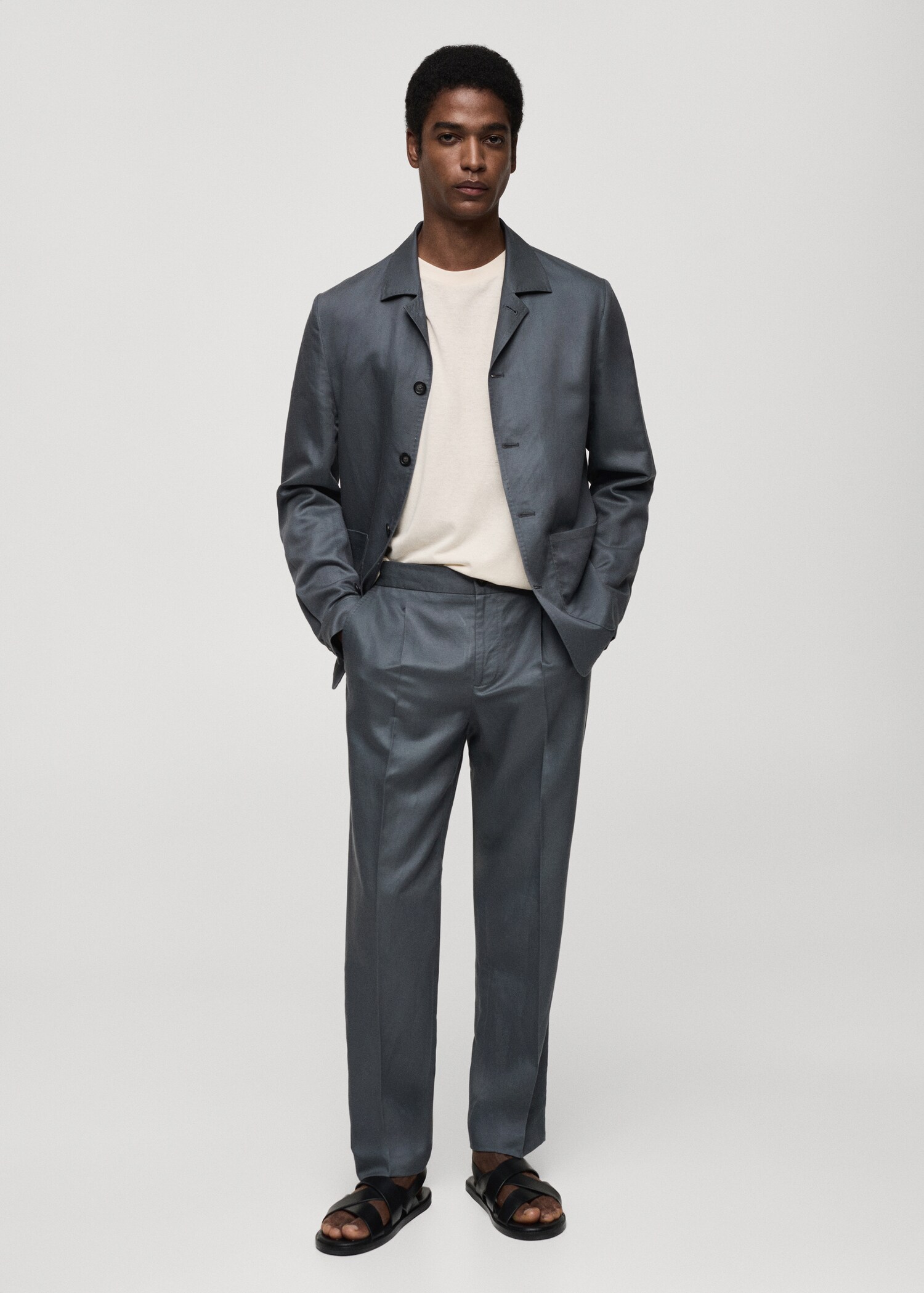 Tencel-linen pleated trousers - General plane