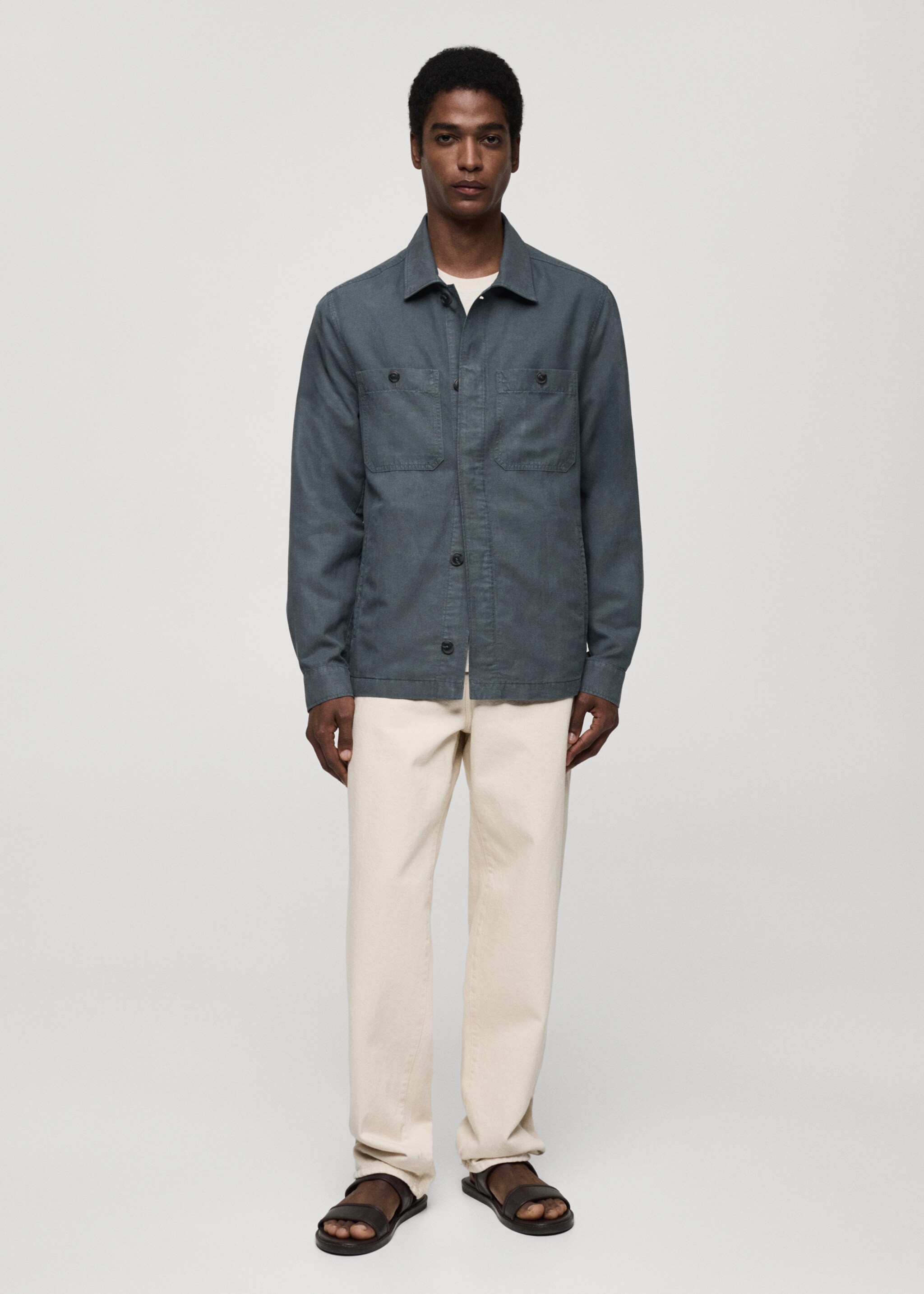 Slim-Fit-Overshirt aus Tencel mit Leinen - Allgemeine Ansicht