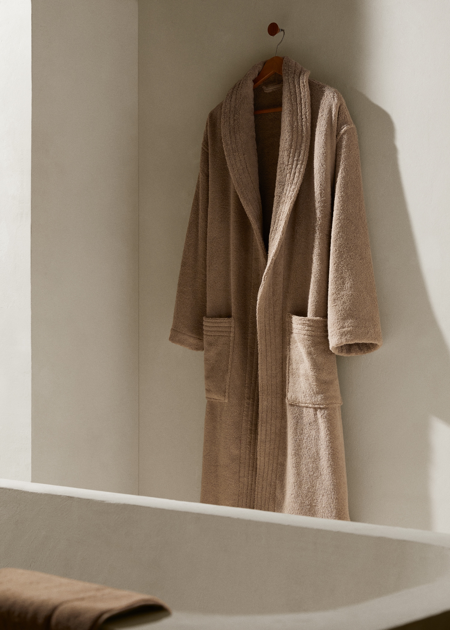 100% cotton bathrobe - General plane