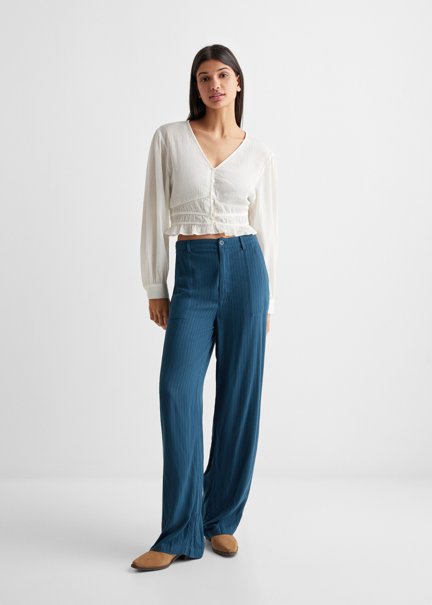 Straight striped trousers - General plane