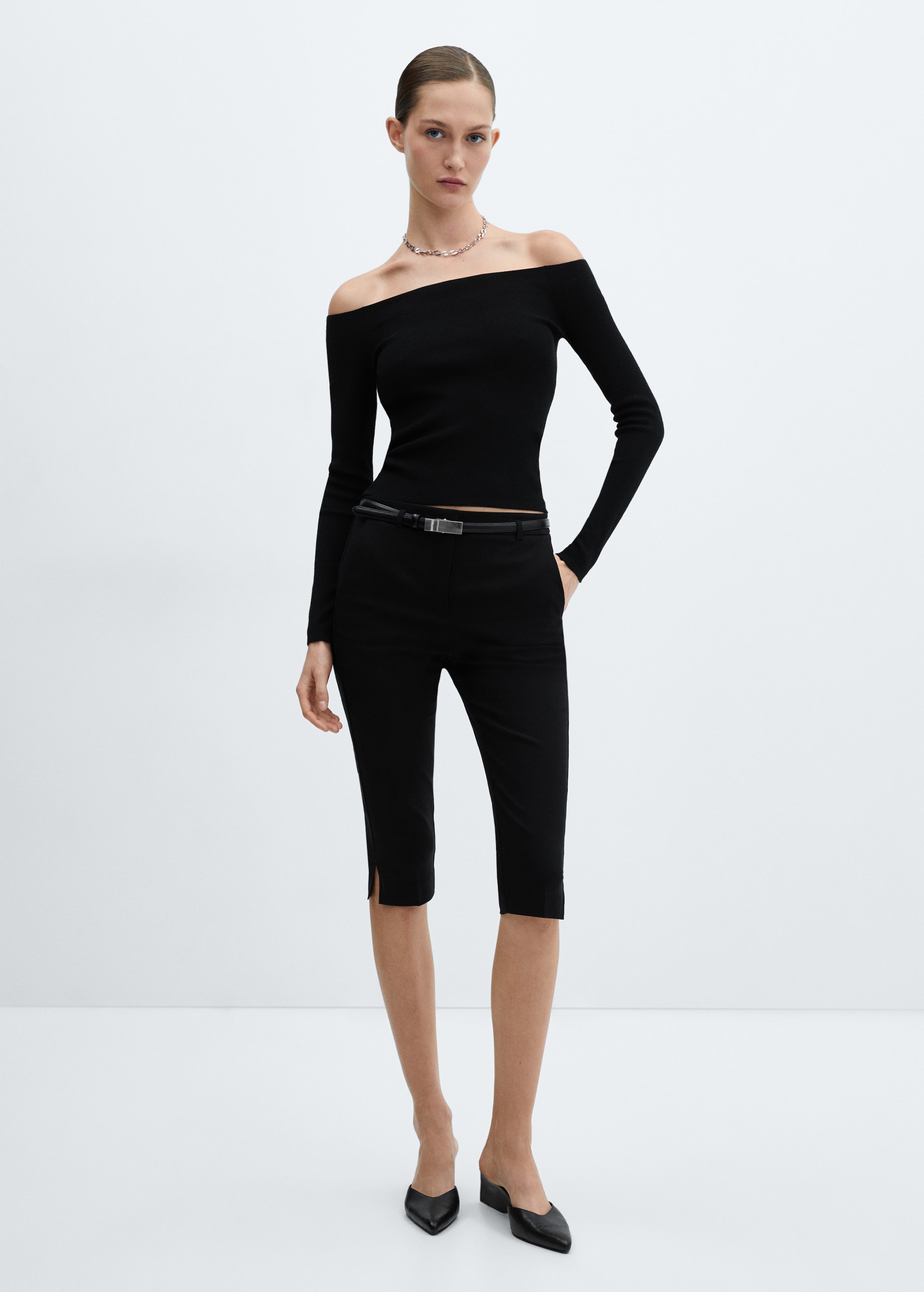 Belted capri trousers - General plane