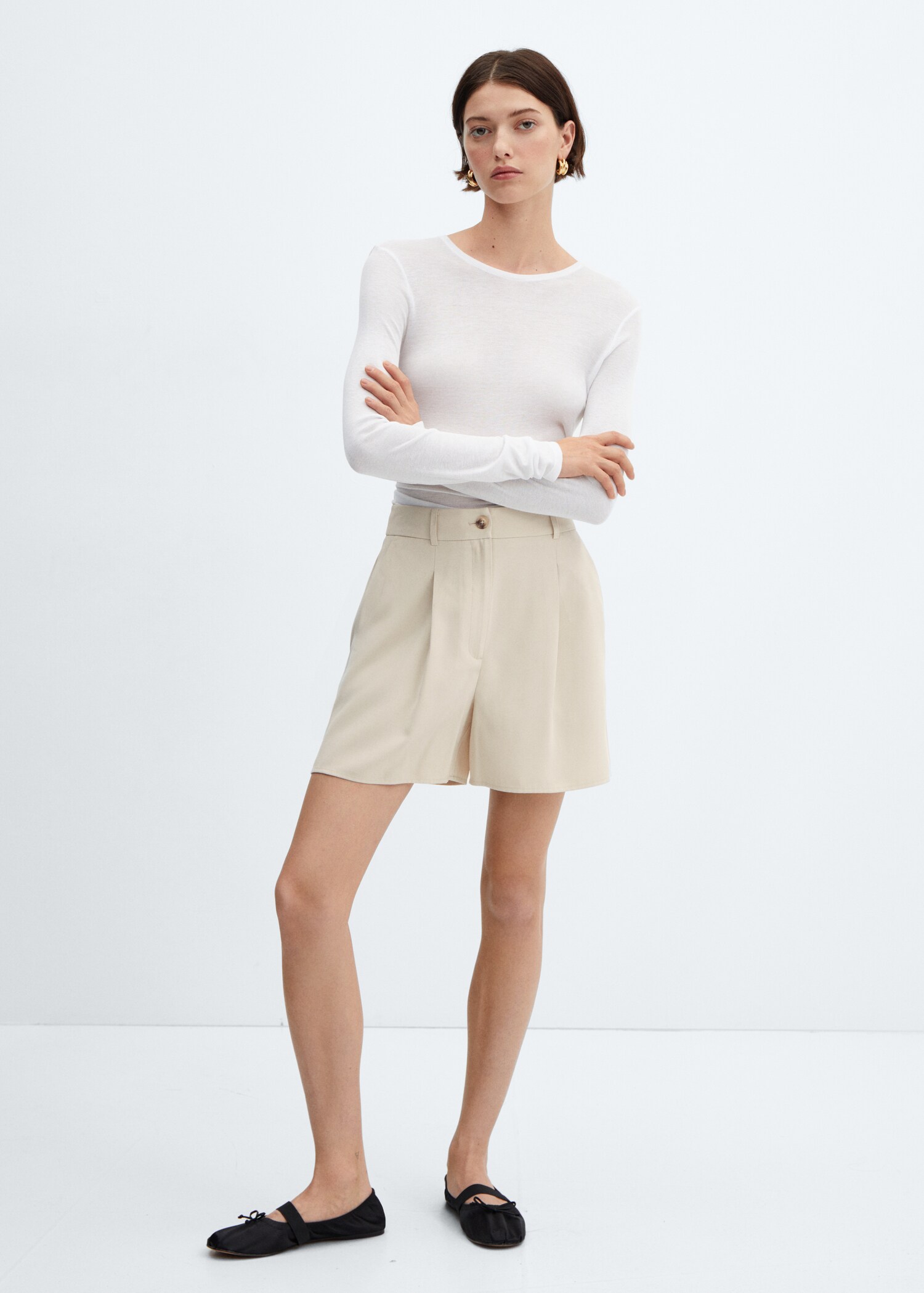 Pleated high-waist shorts - General plane