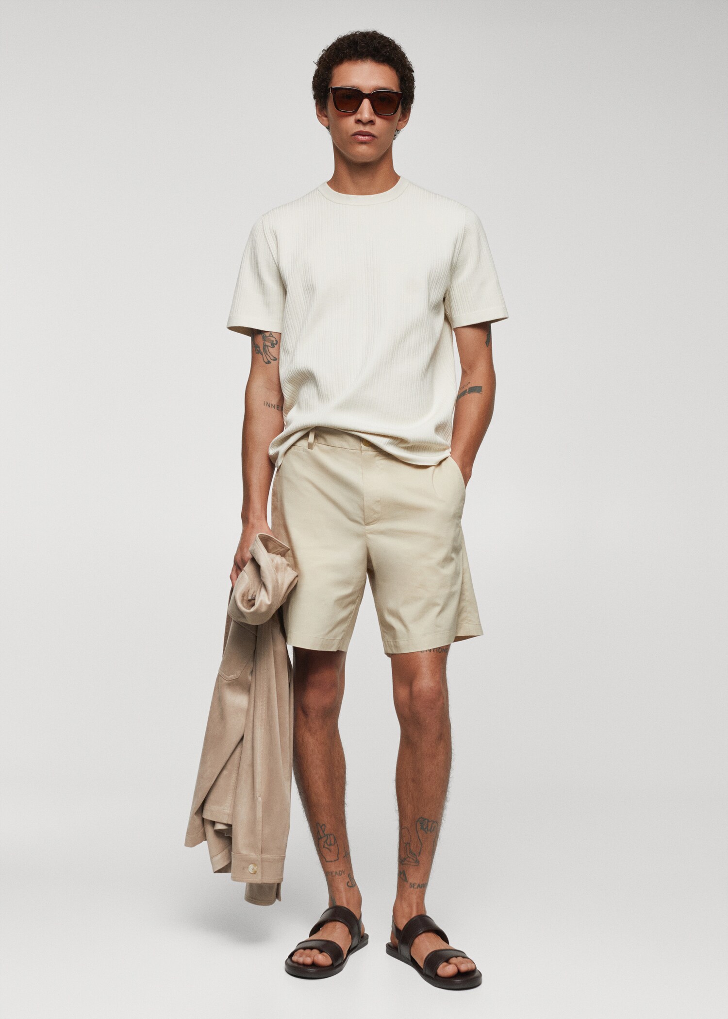 Bermudas slim fit algodón - Plano general