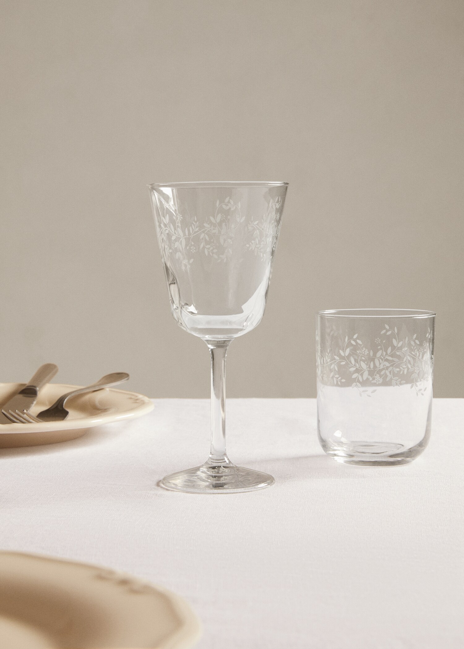 Flowers decal goblet - General plane