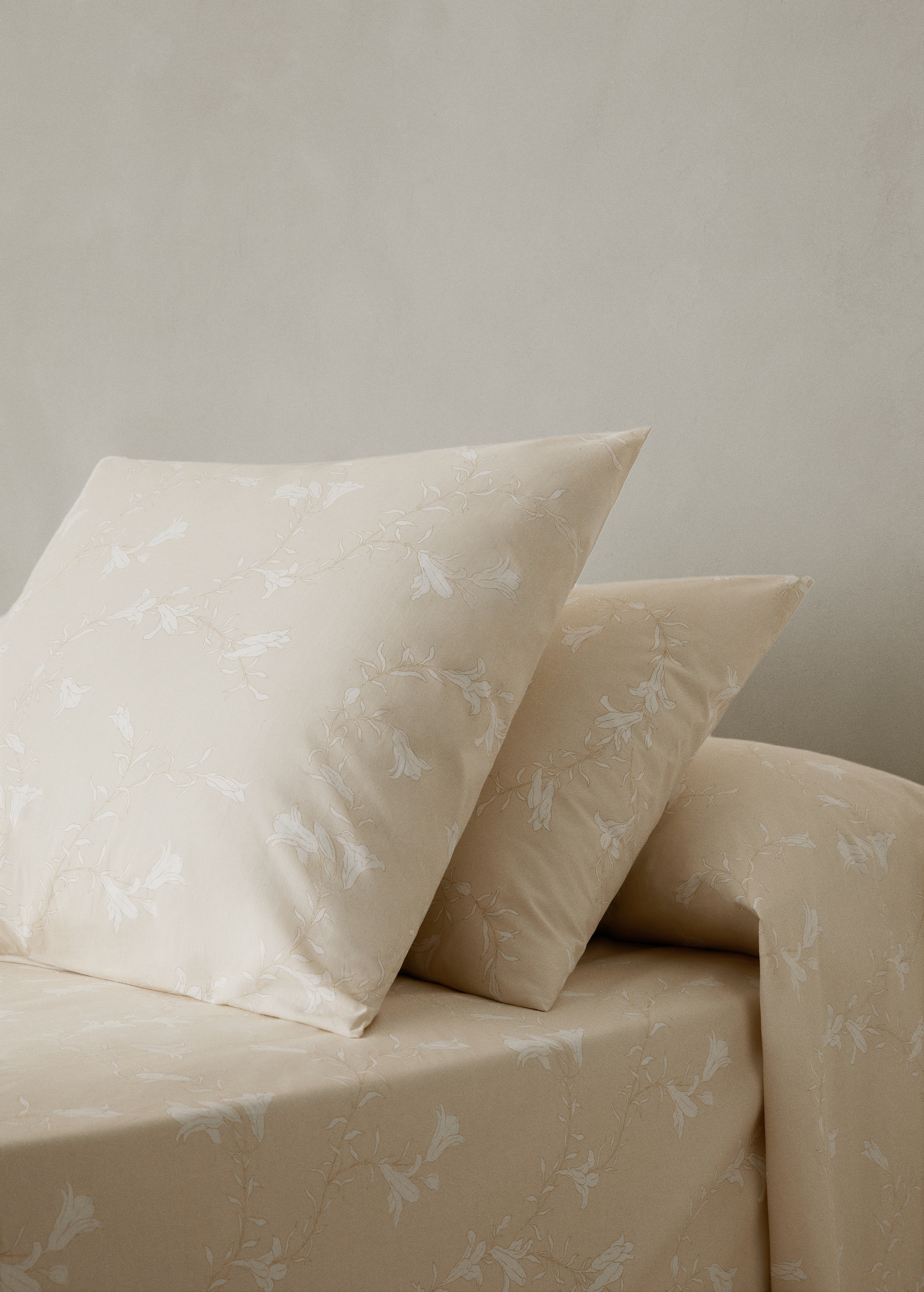 Poszewka na poduszkę z bawełny ze wzorem w kwiaty 45 x 110 cm - Plan ogólny