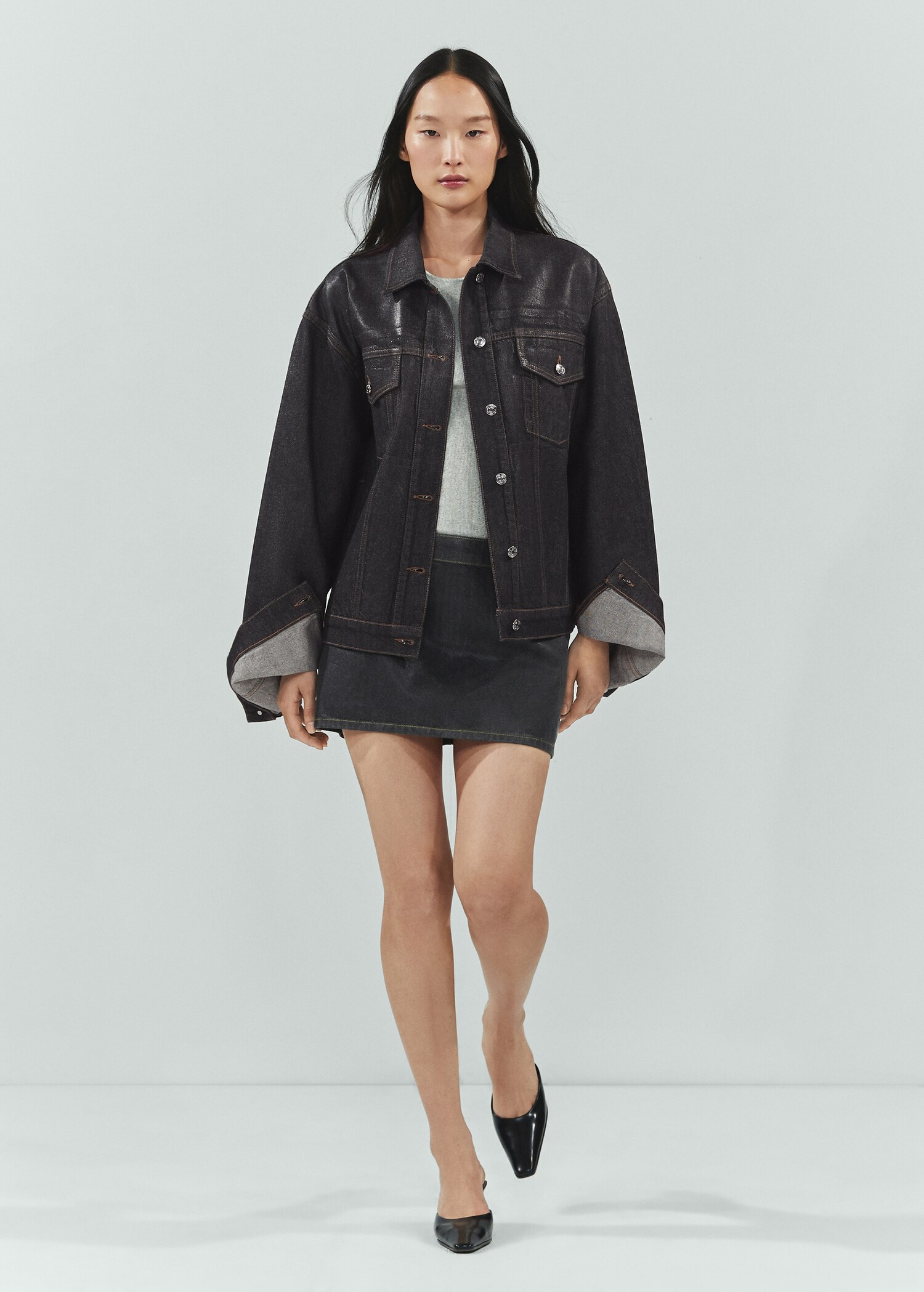 Oversized foil denim jacket - General plane