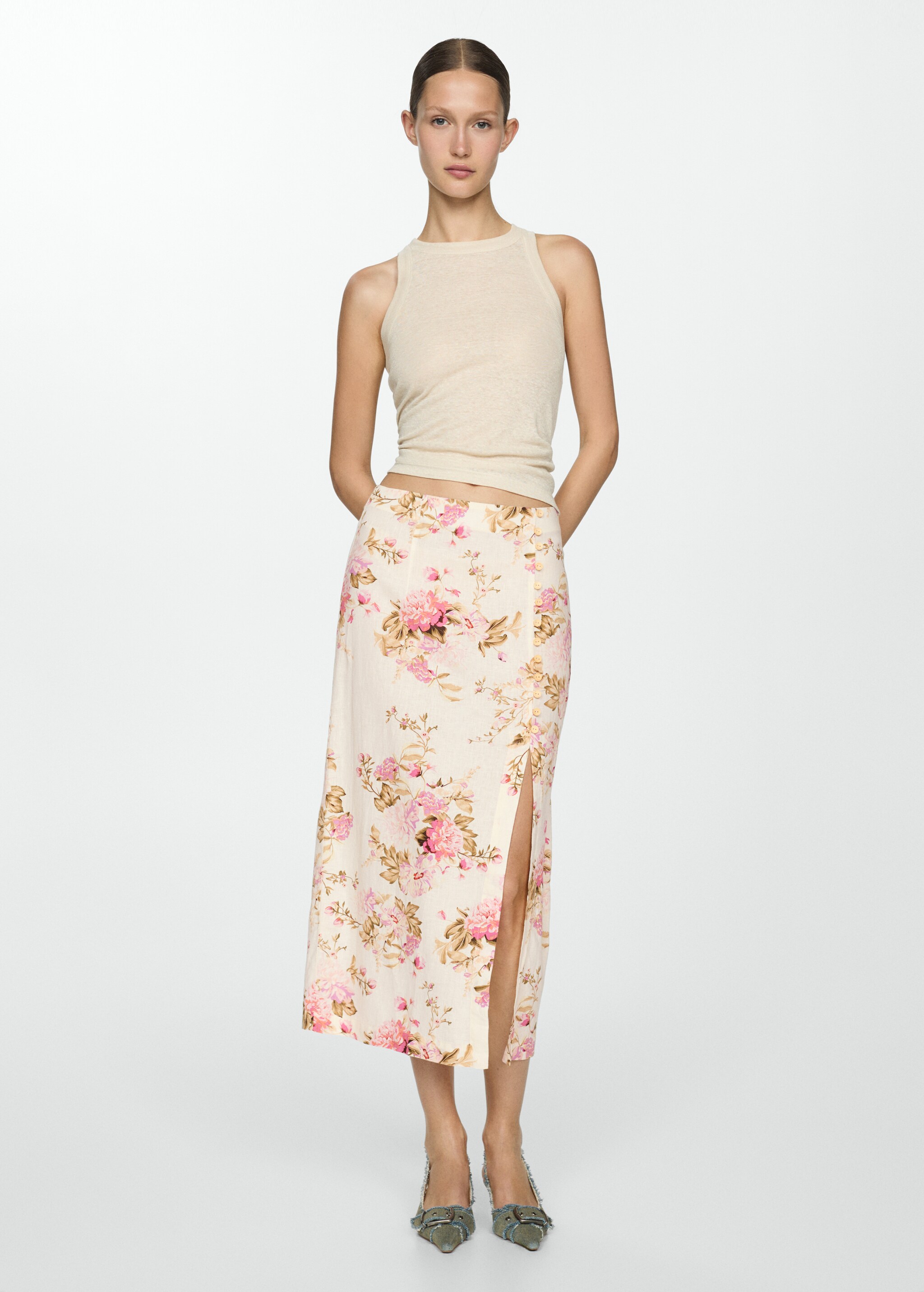 Linen skirt with slit - General plane