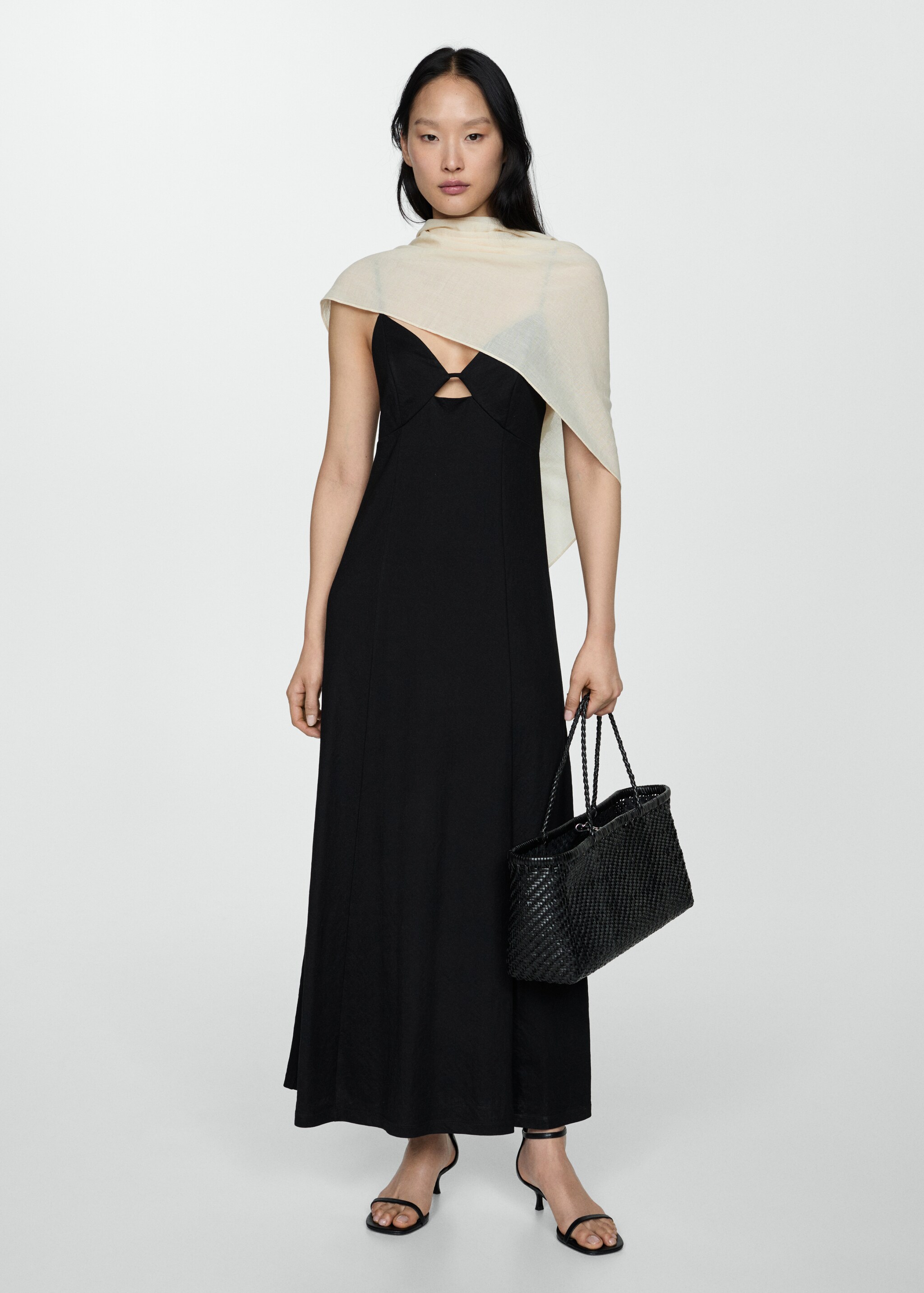 Long dress with straps - General plane