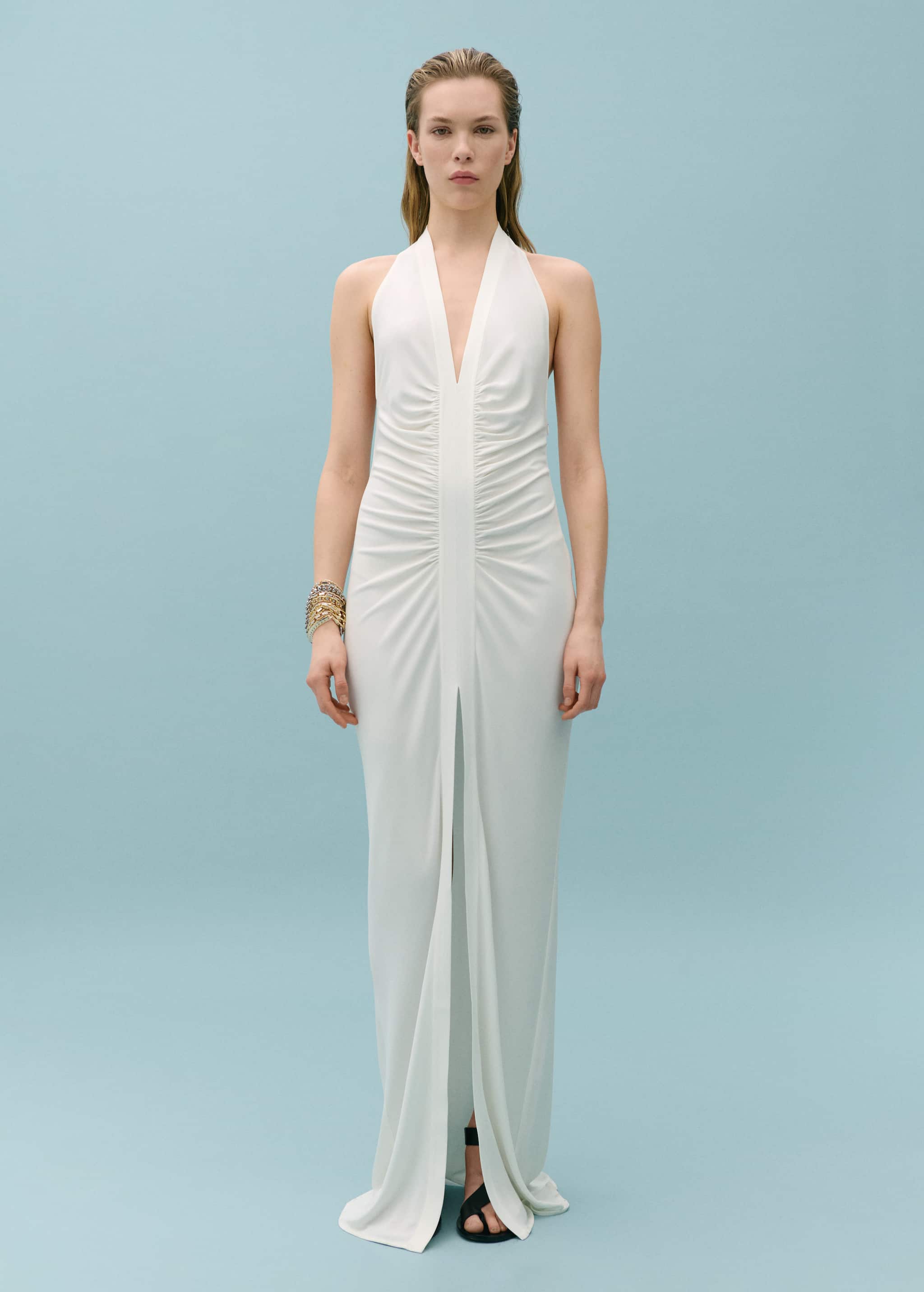 Draped halter dress with opening - General plane