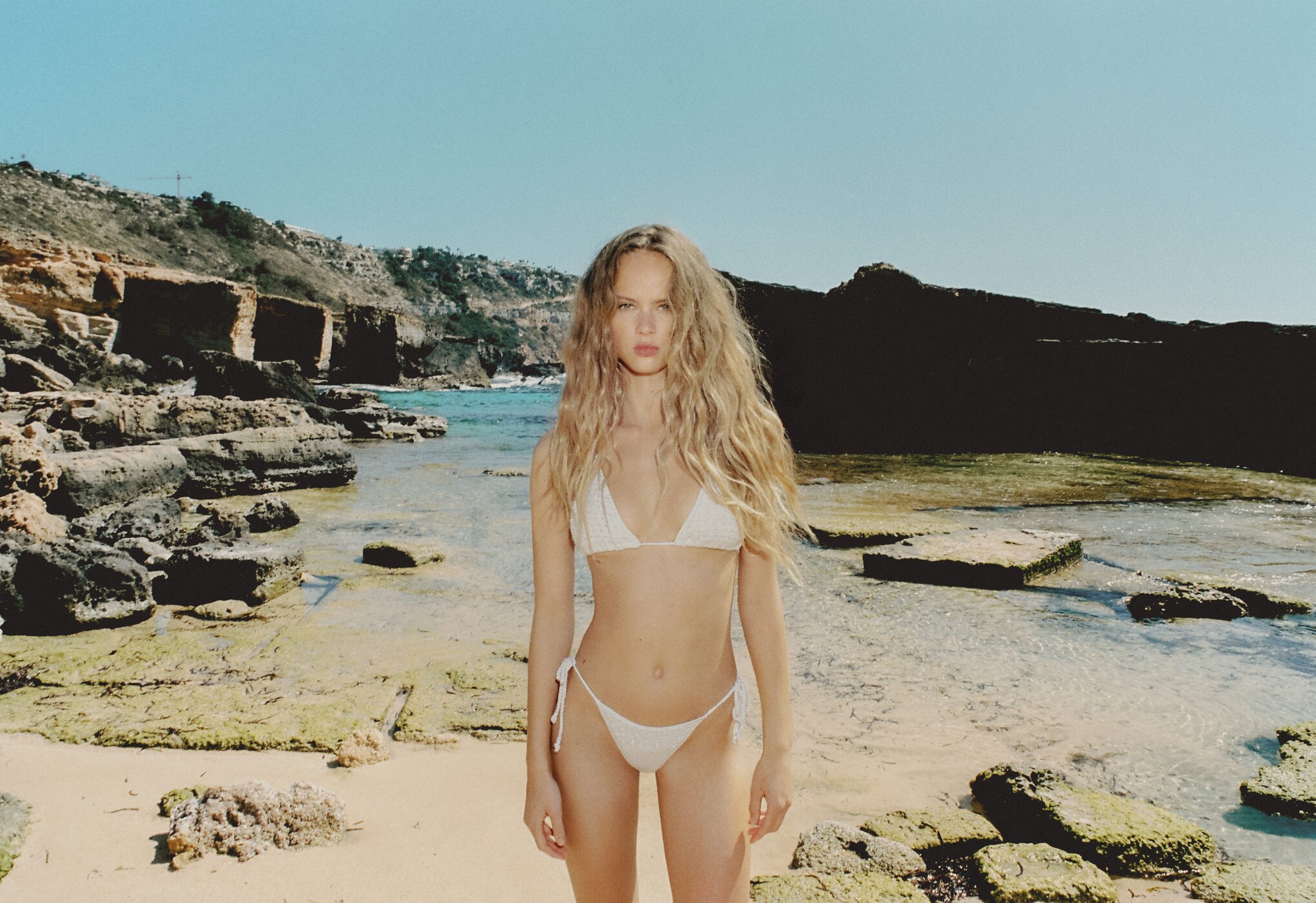 Beaded crochet bikini bottoms - Panoramic plane