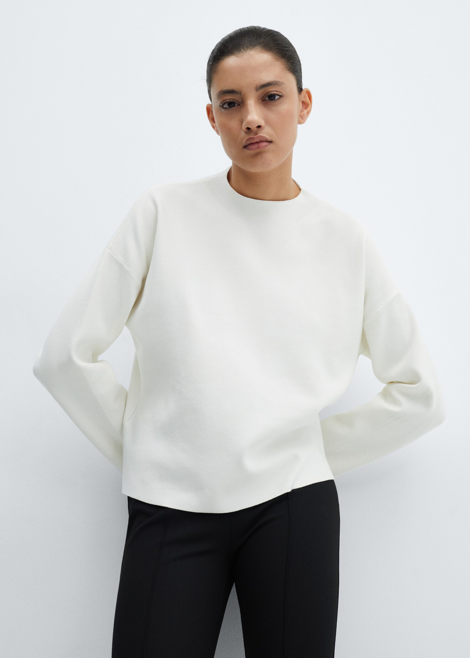 Knitted sweater with perkins neck - Details of the article 3