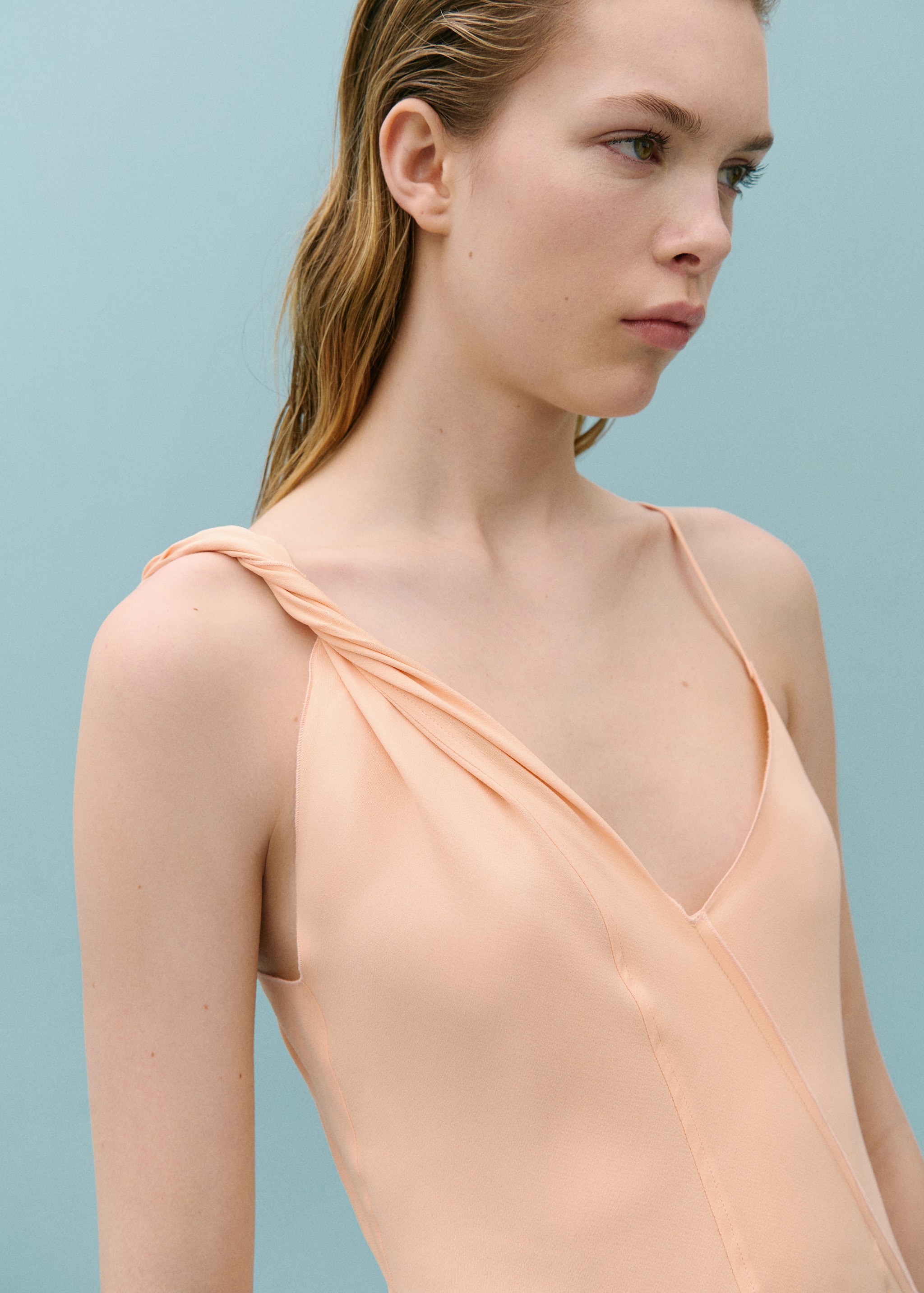 Asymmetrical dress with decorative stitching - Details of the article 1