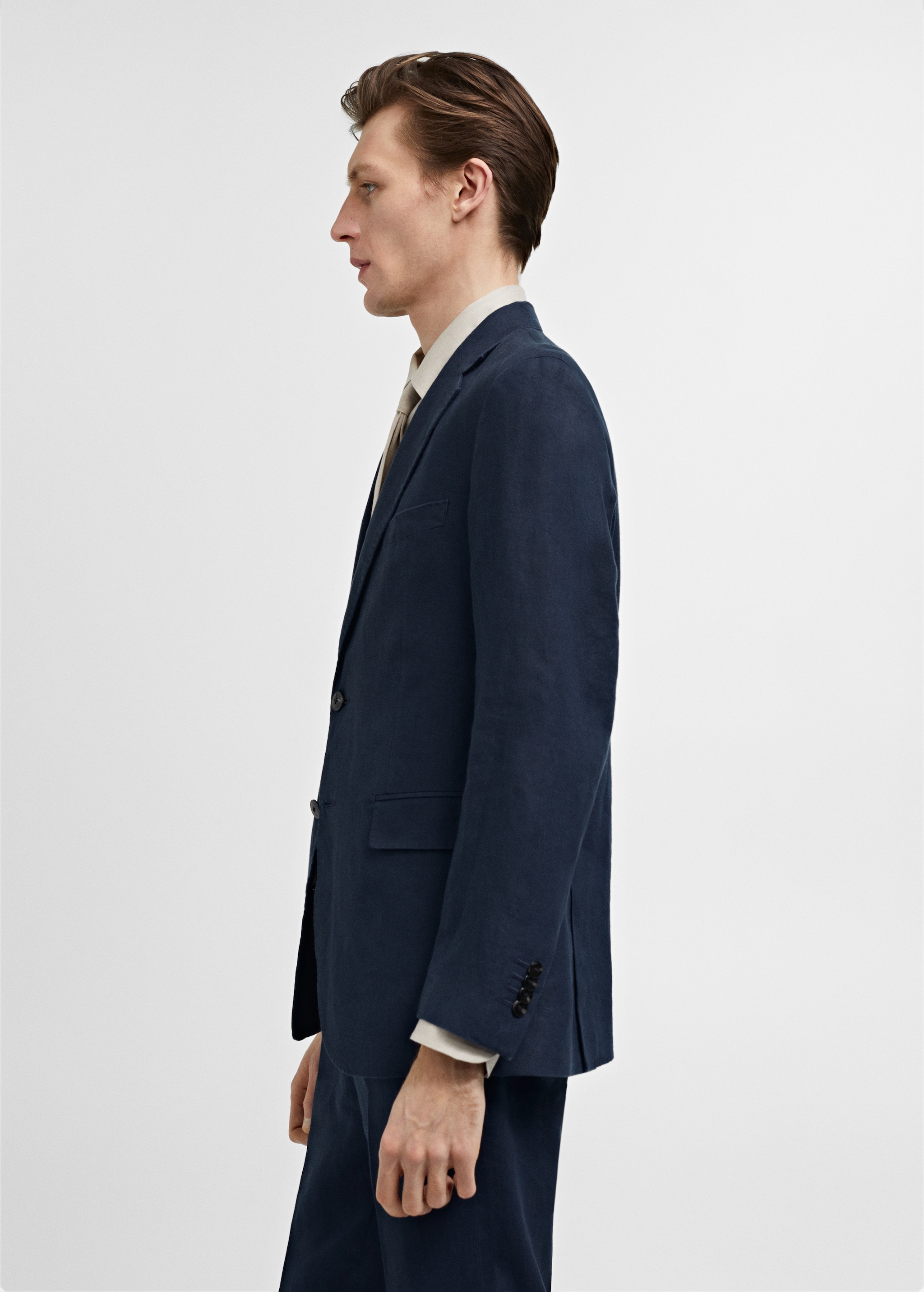 100% linen slim-fit suit jacket - Details of the article 2