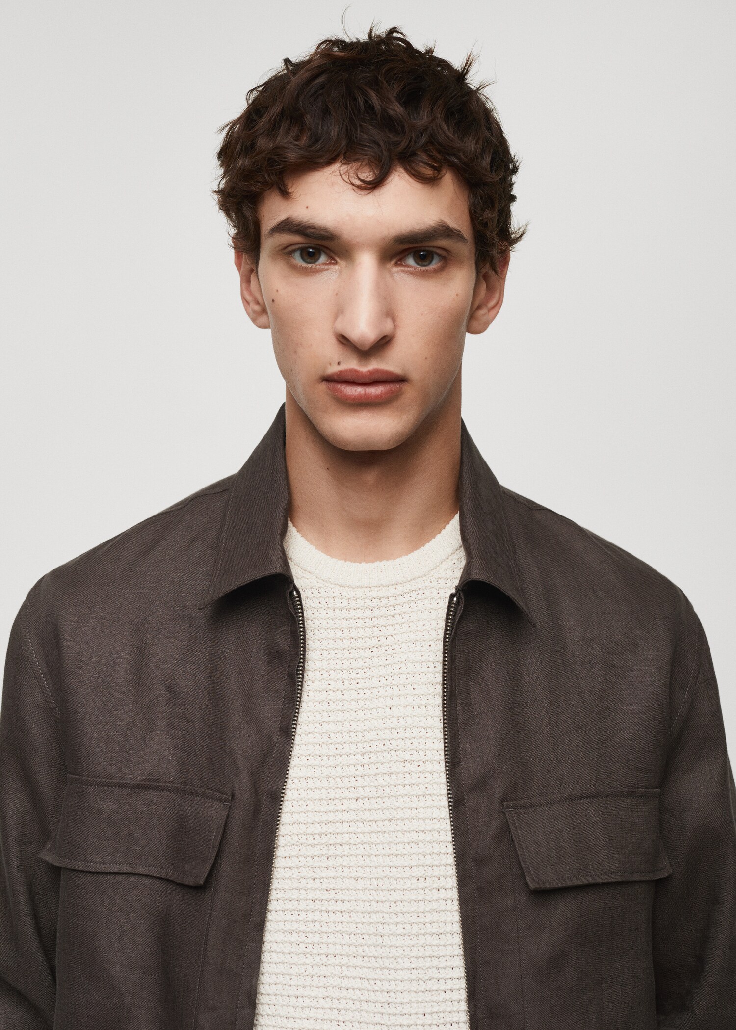Sobrecamisa 100% lino bolsillos - Detalle del artículo 1