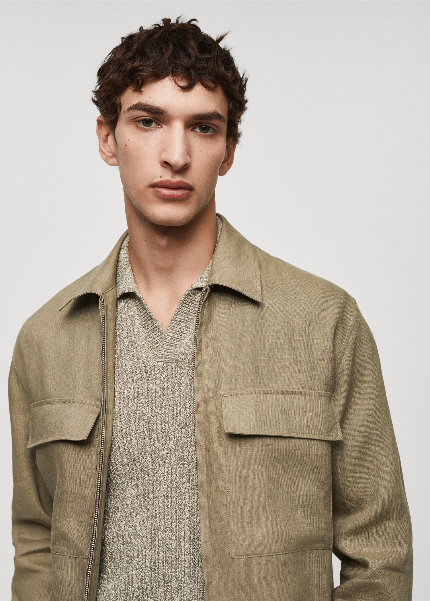 100% linen overshirt with pockets - Details of the article 1
