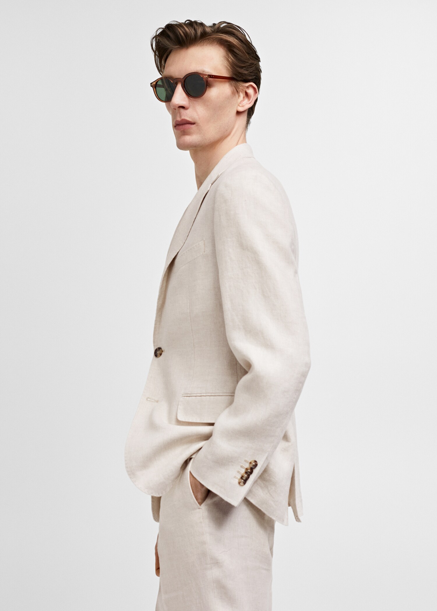 100% linen slim-fit suit jacket - Details of the article 2