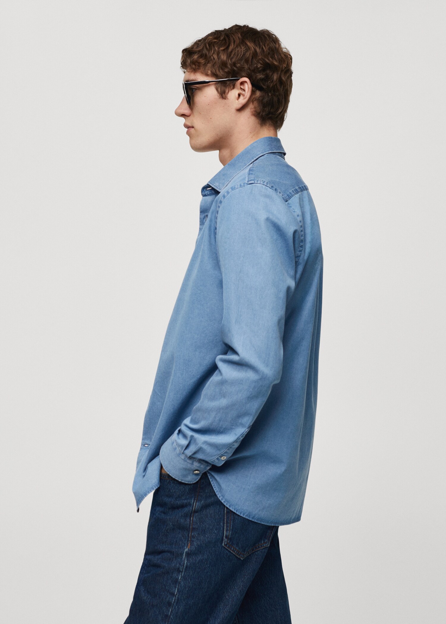 Regular Fit-Hemd aus Baumwoll-Chambray - Detail des Artikels 1