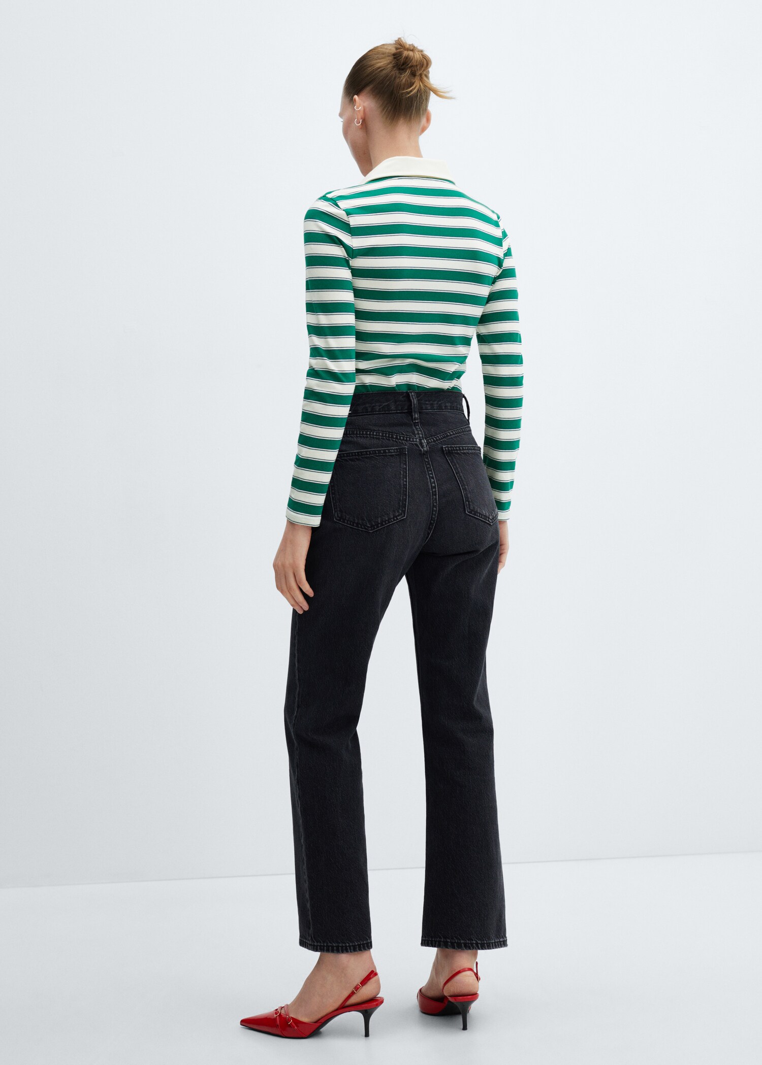 V-neck striped polo shirt - Reverse of the article