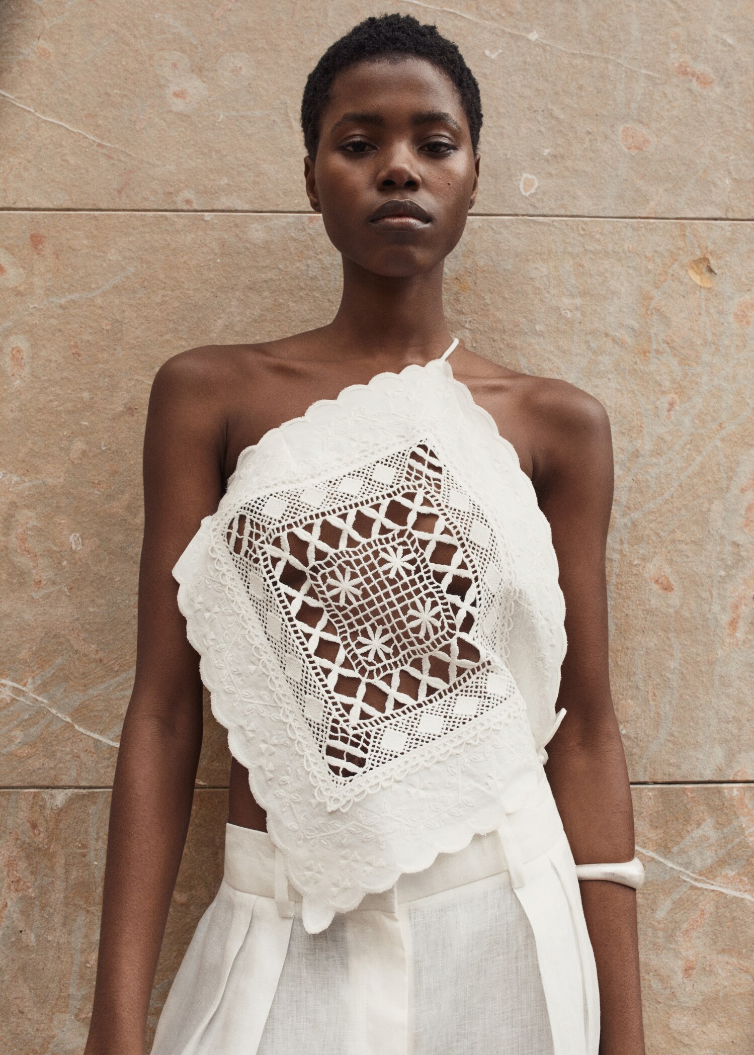 Asymmetrical top with embroidered panel - Details of the article 7