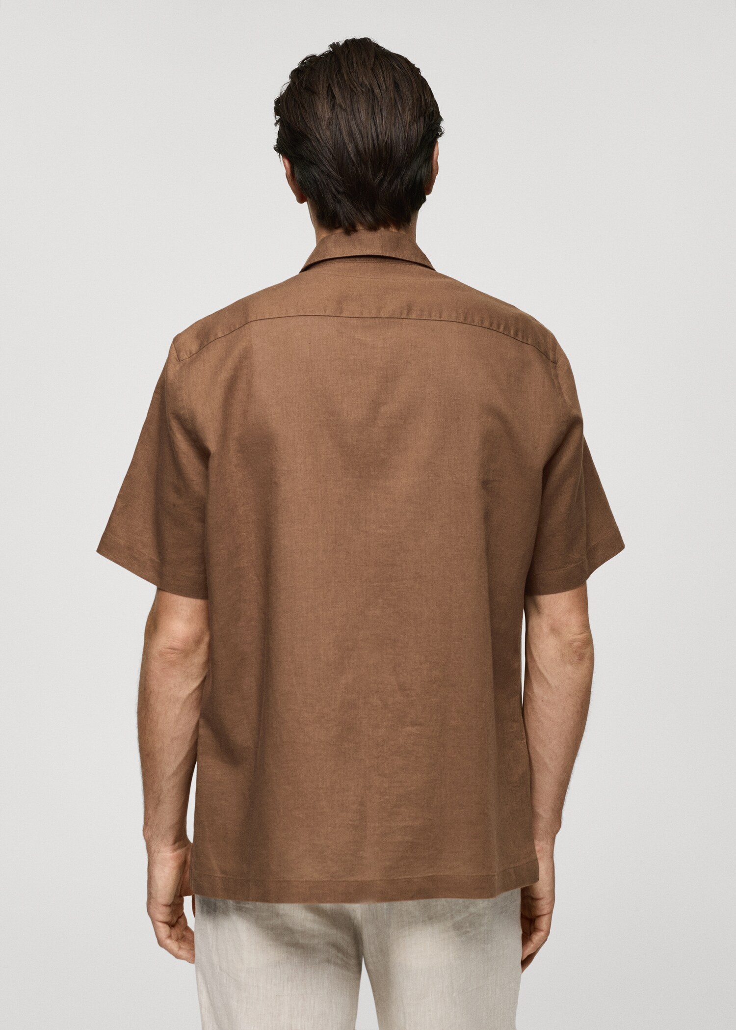 Chemise regular-fit lin poche - Verso de l’article