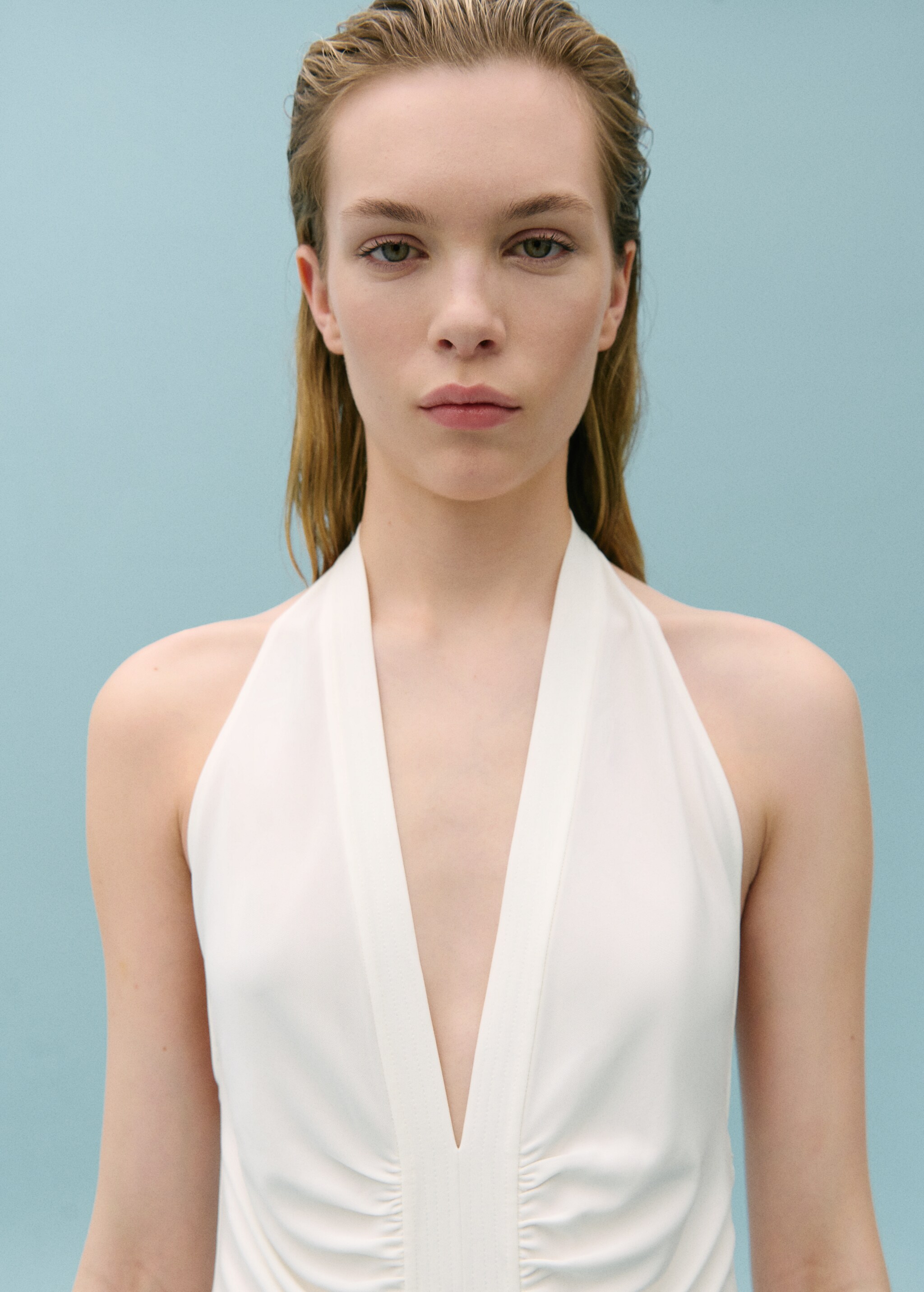 Draped halter dress with opening - Details of the article 1