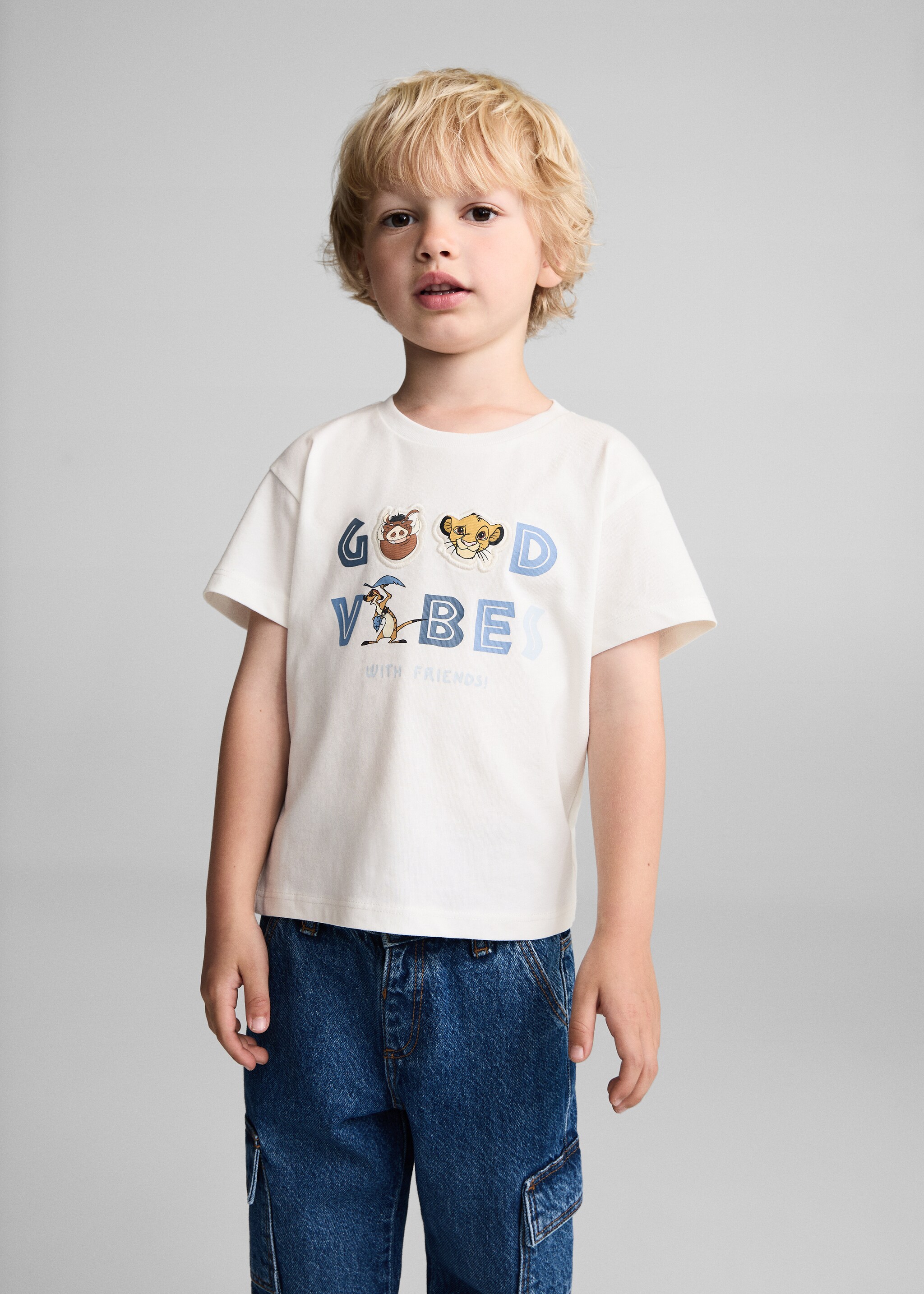 The Lion King t-shirt - Середній план