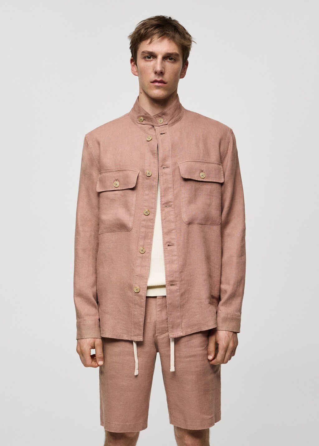 Mango Overshirt aus 100 % Baumwolle mit Taschen