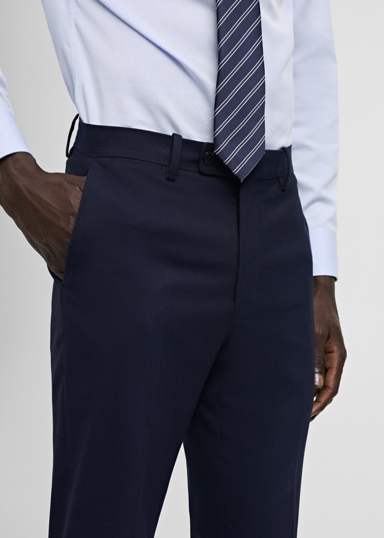 Slim Fit-Anzughose aus Comfort-Stretch-Gewebe - Detail des Artikels 6