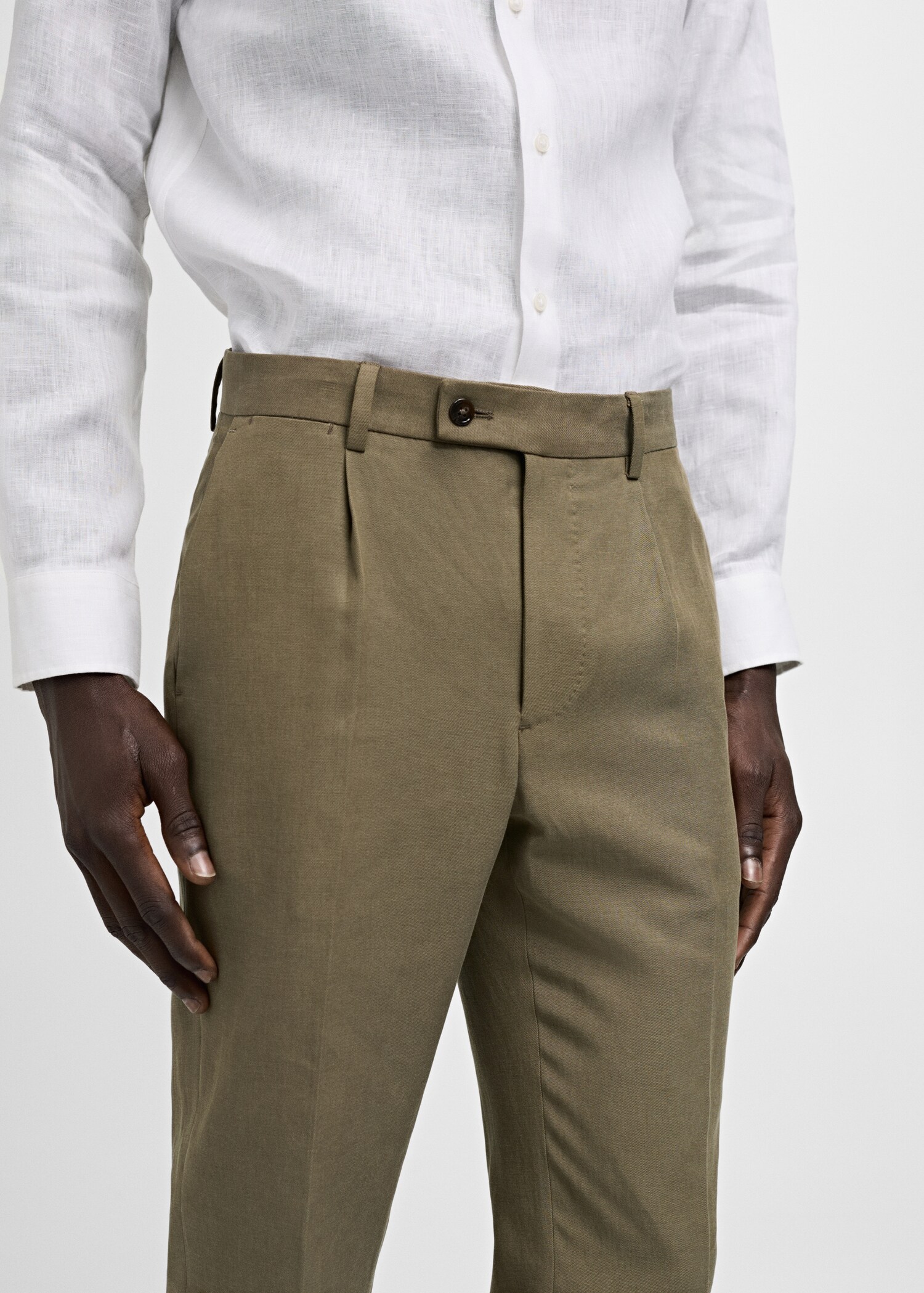 Slimfit Tencel™ suit pants with pleats - Details of the article 6