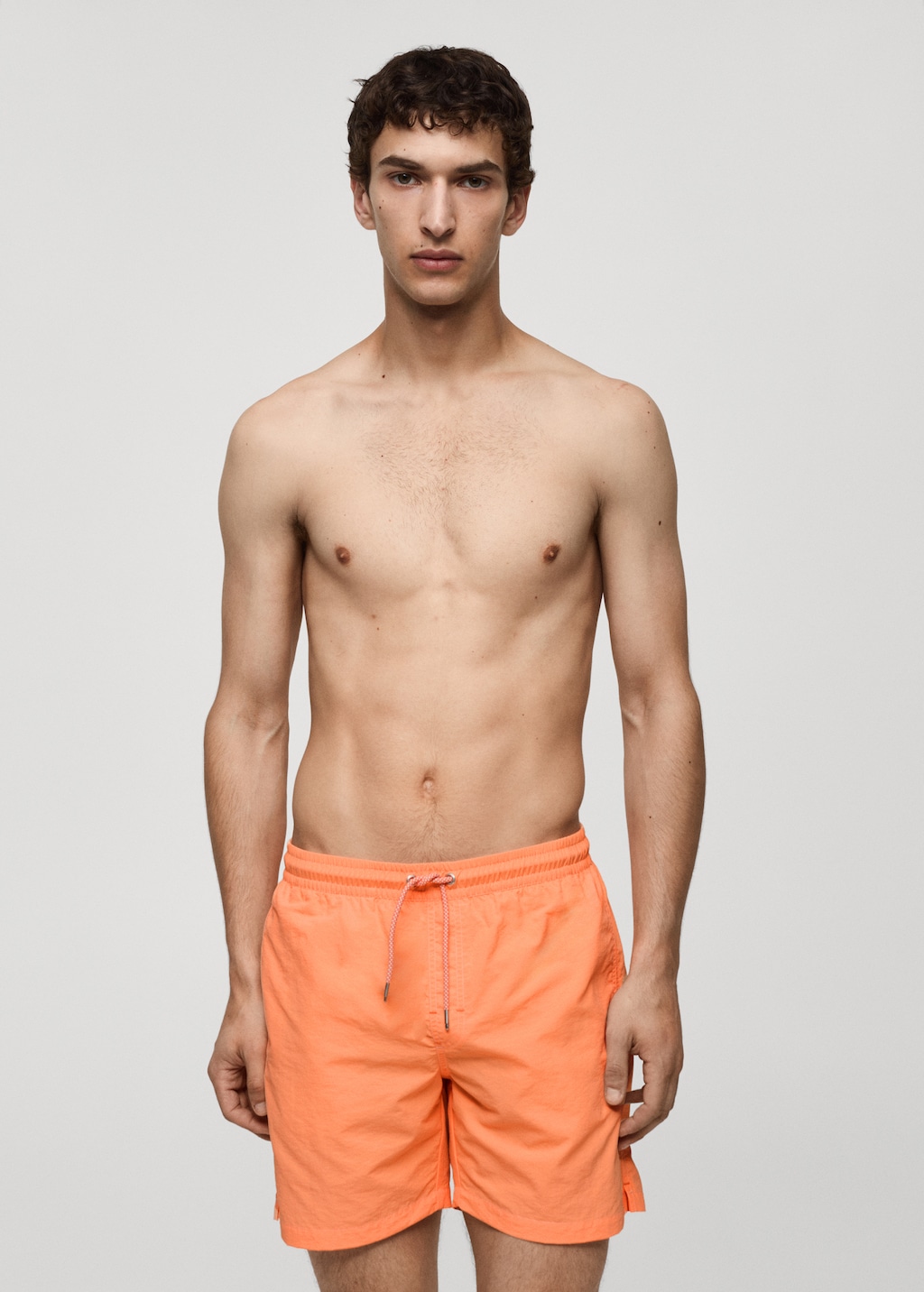 Mango Einfarbige Badeshorts mit Kordelzug
