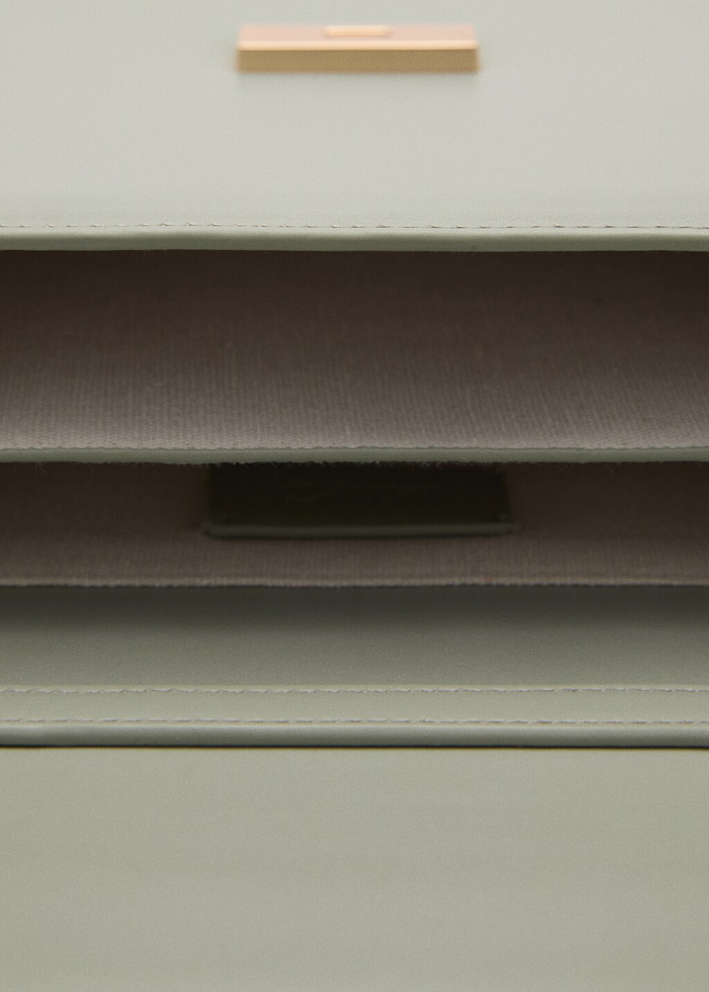 Sac bandouli?�re rabat - Femme | MANGO France m?�tropolitaine