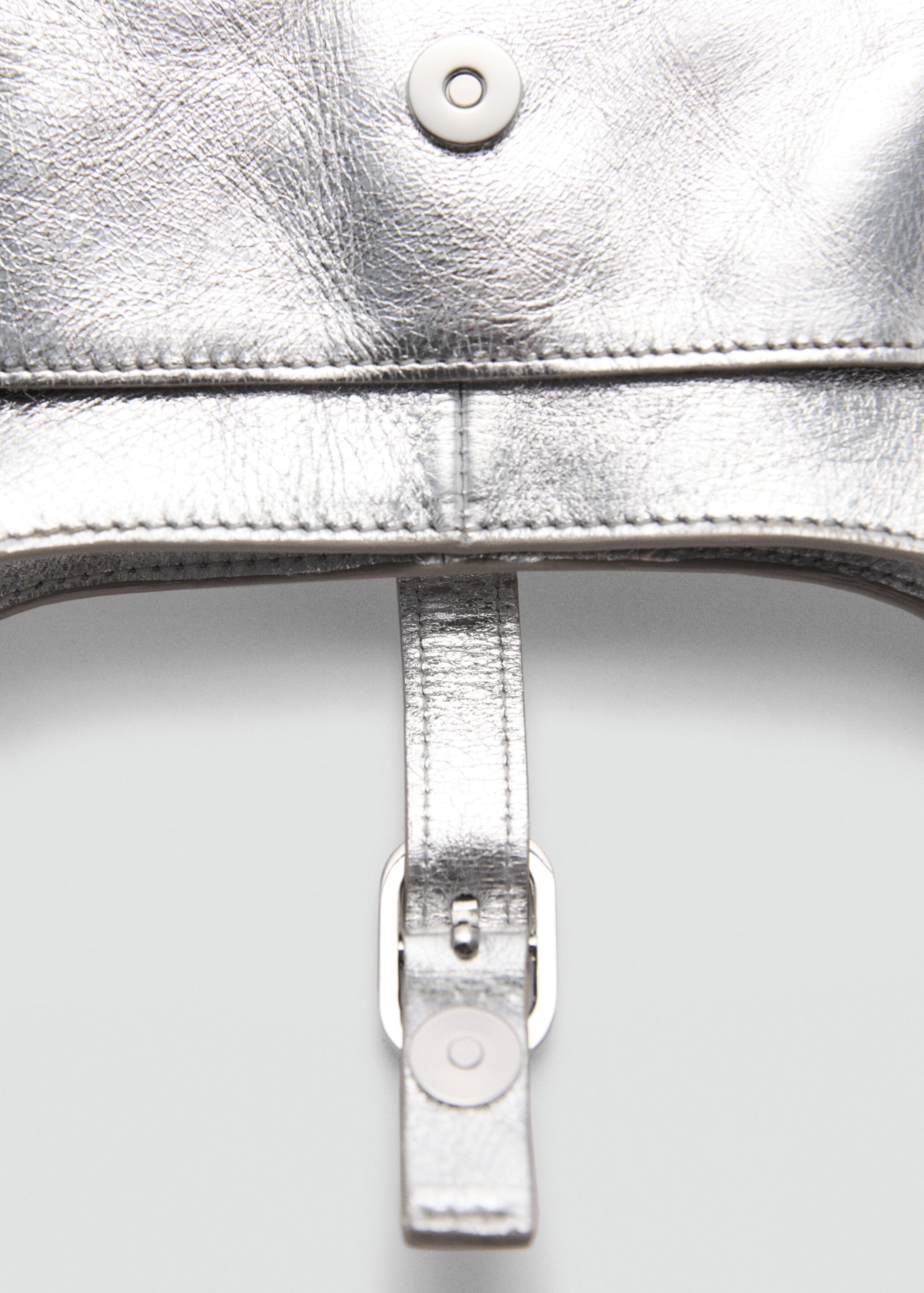 Leather metallic bag - Details of the article 3