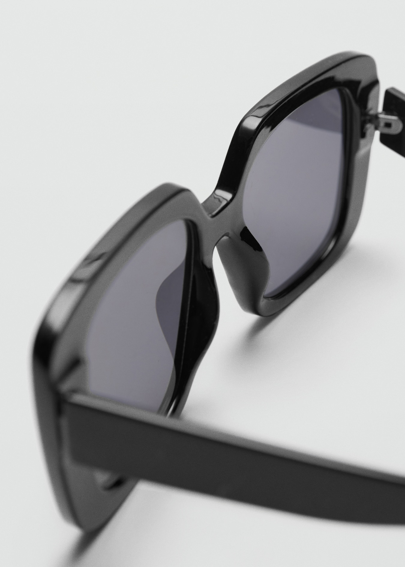 Squared frame sunglasses Women MANGO USA