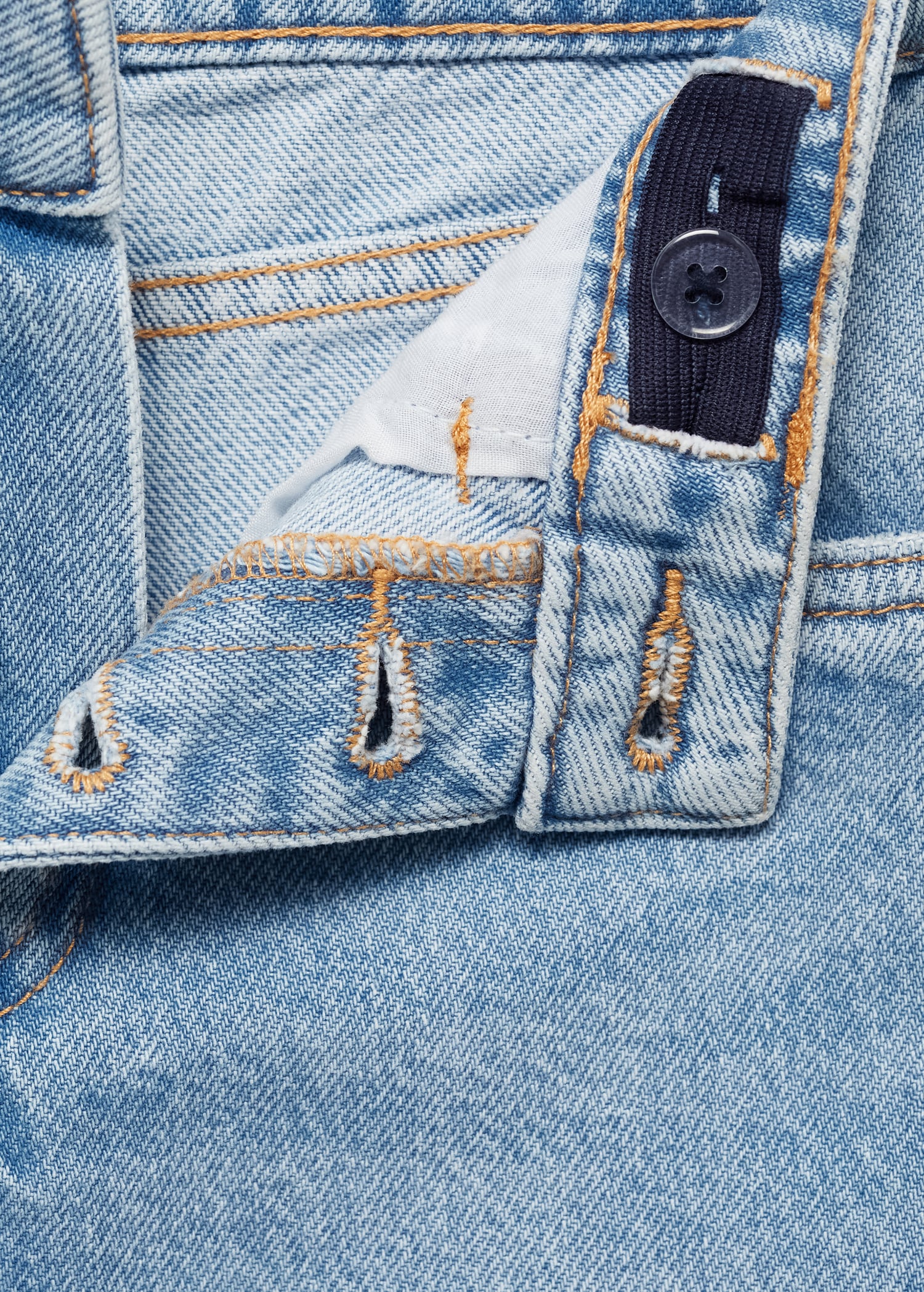 Mom-fit jeans - Details of the article 8