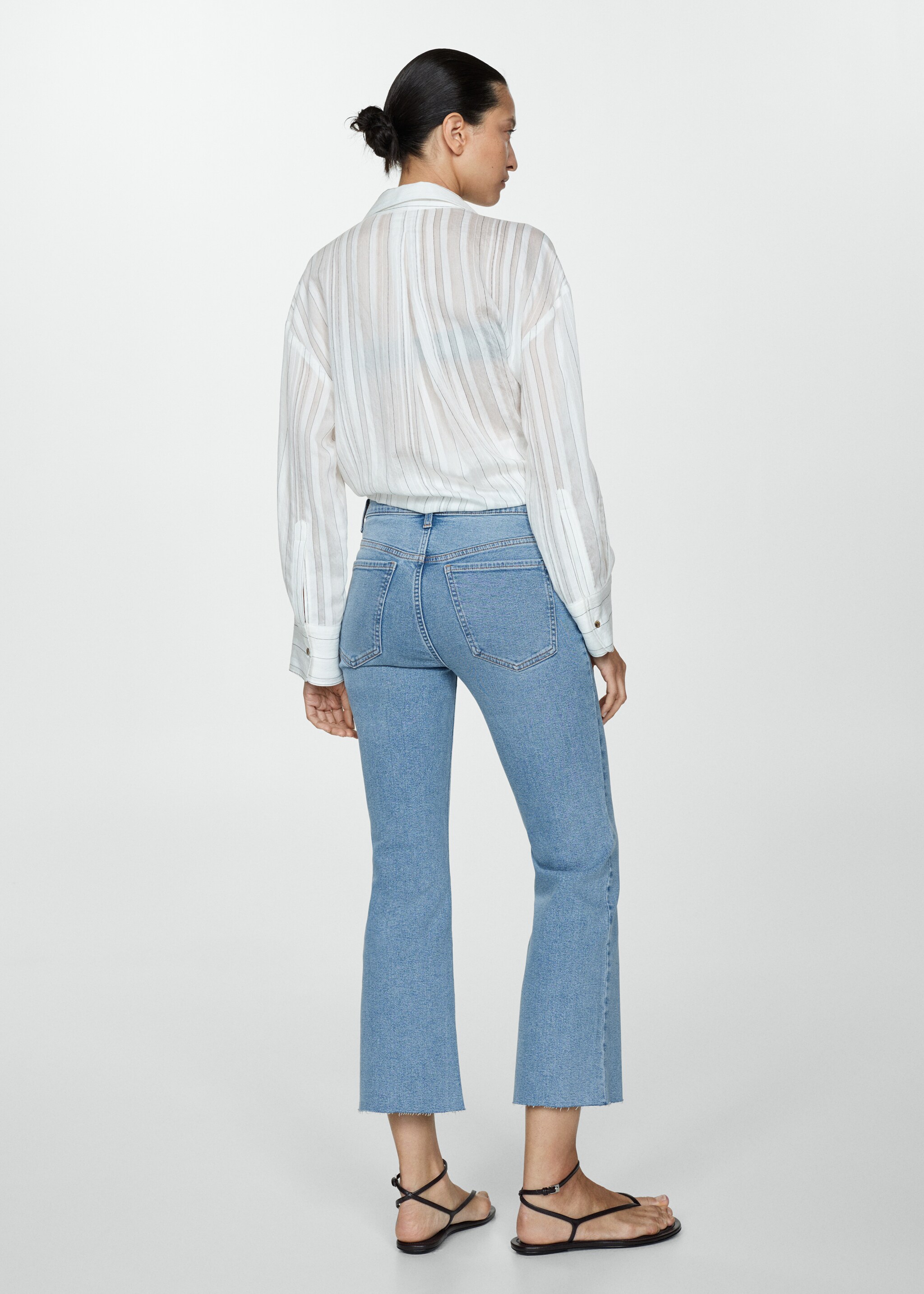 Sienna flared cropped jeans - Reverse of the article