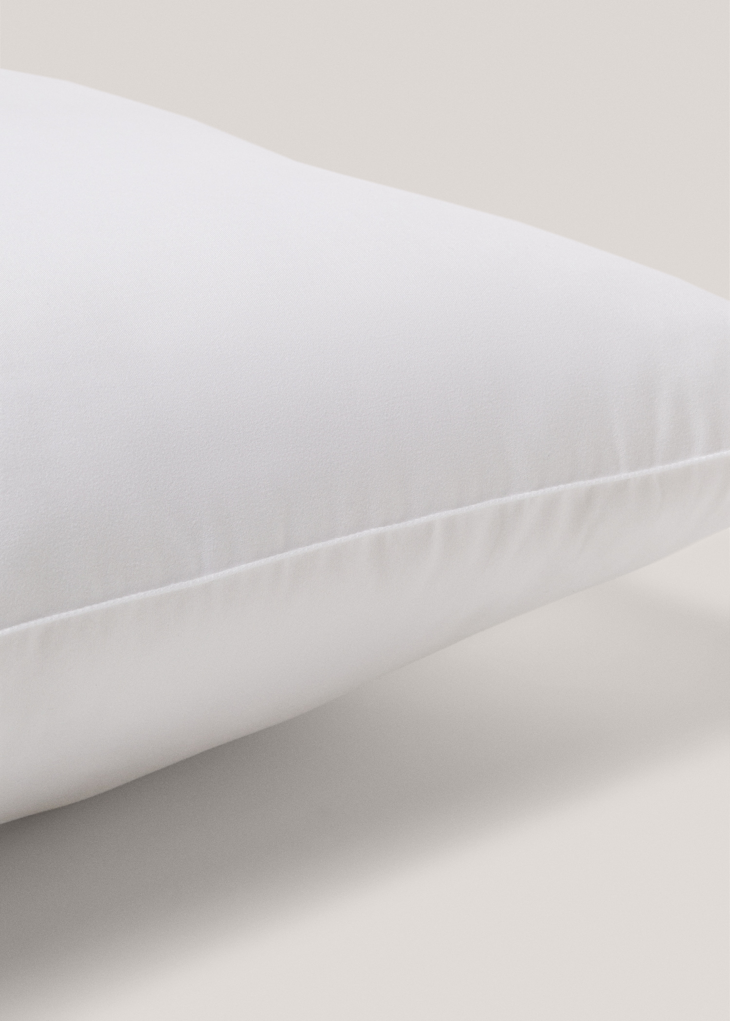 Ripieno Cuscino 70x90 Cm LILENO - Poliestere Lavabile 40°C, Ipoallergenico, Morbido E Soffice - Foto 1