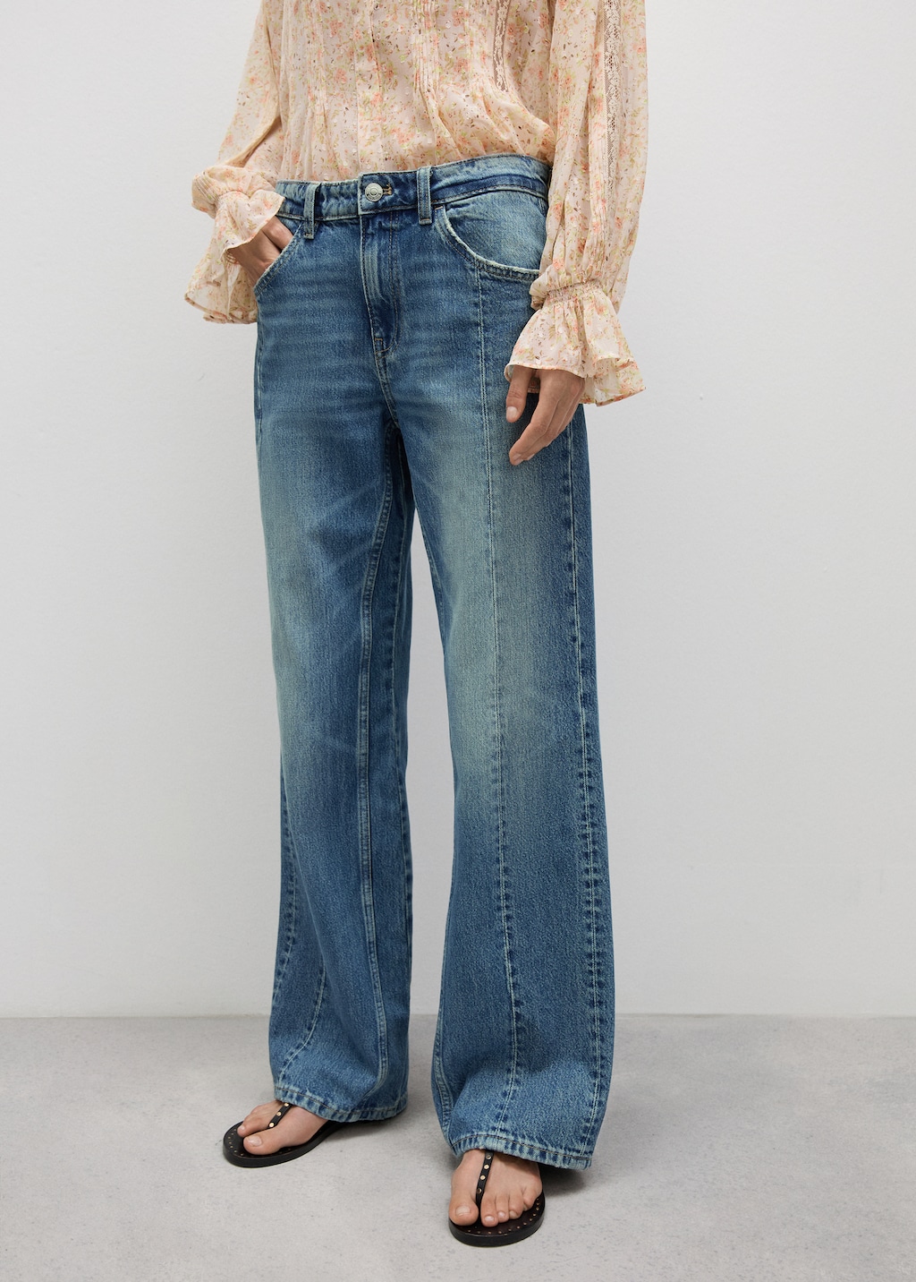 Mango decorative seam flared jeans best sale