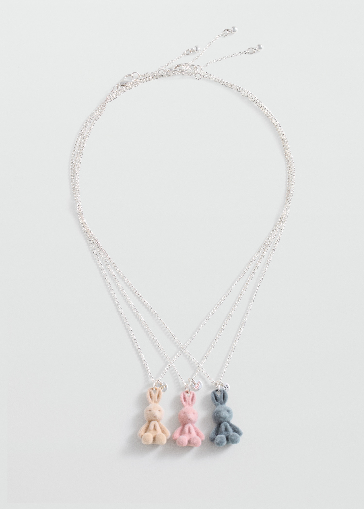 Pack of Best Friends necklaces Kids MANGO Vietnam