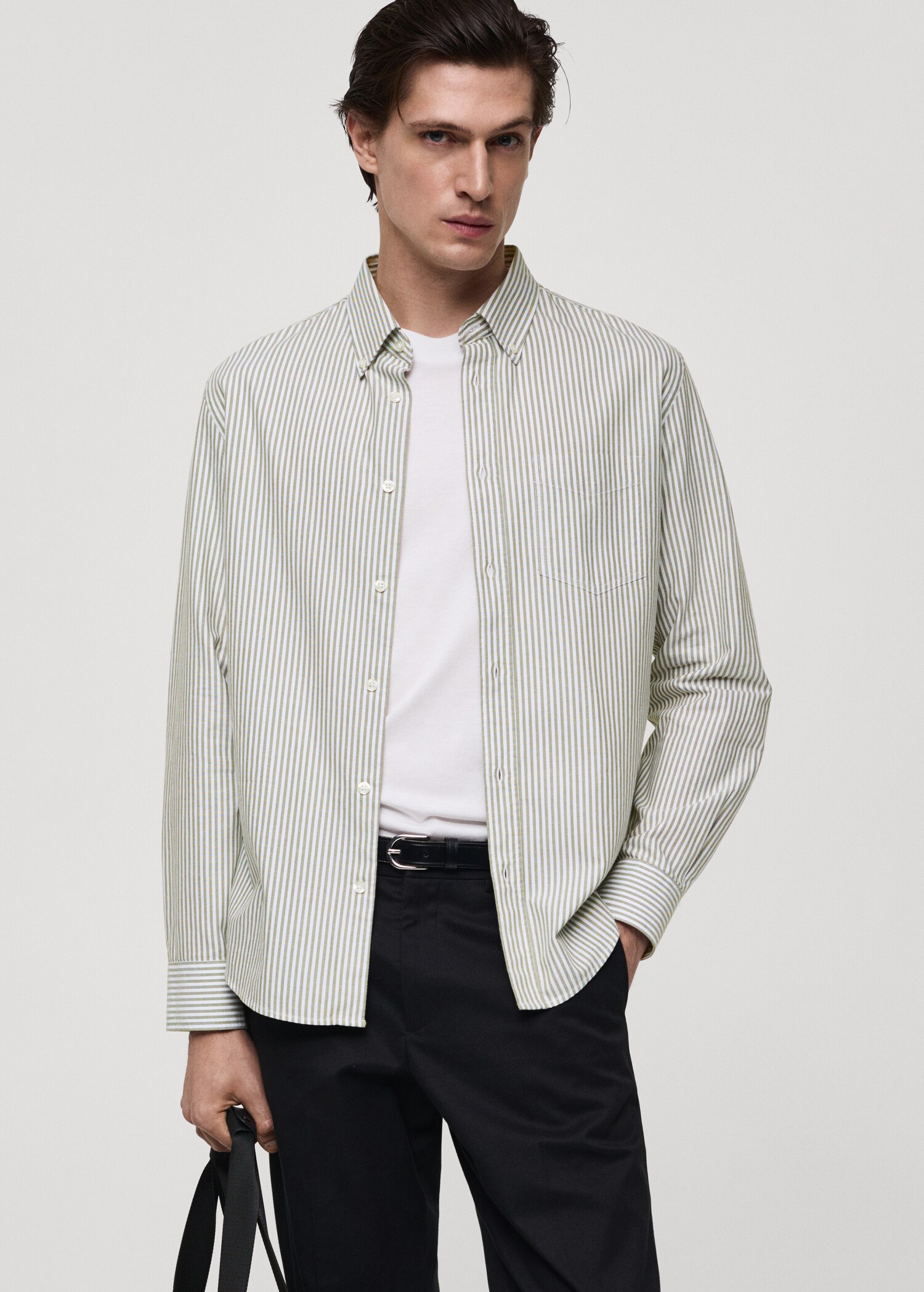 Chemise 100 % coton rayures bicolores - Plan moyen
