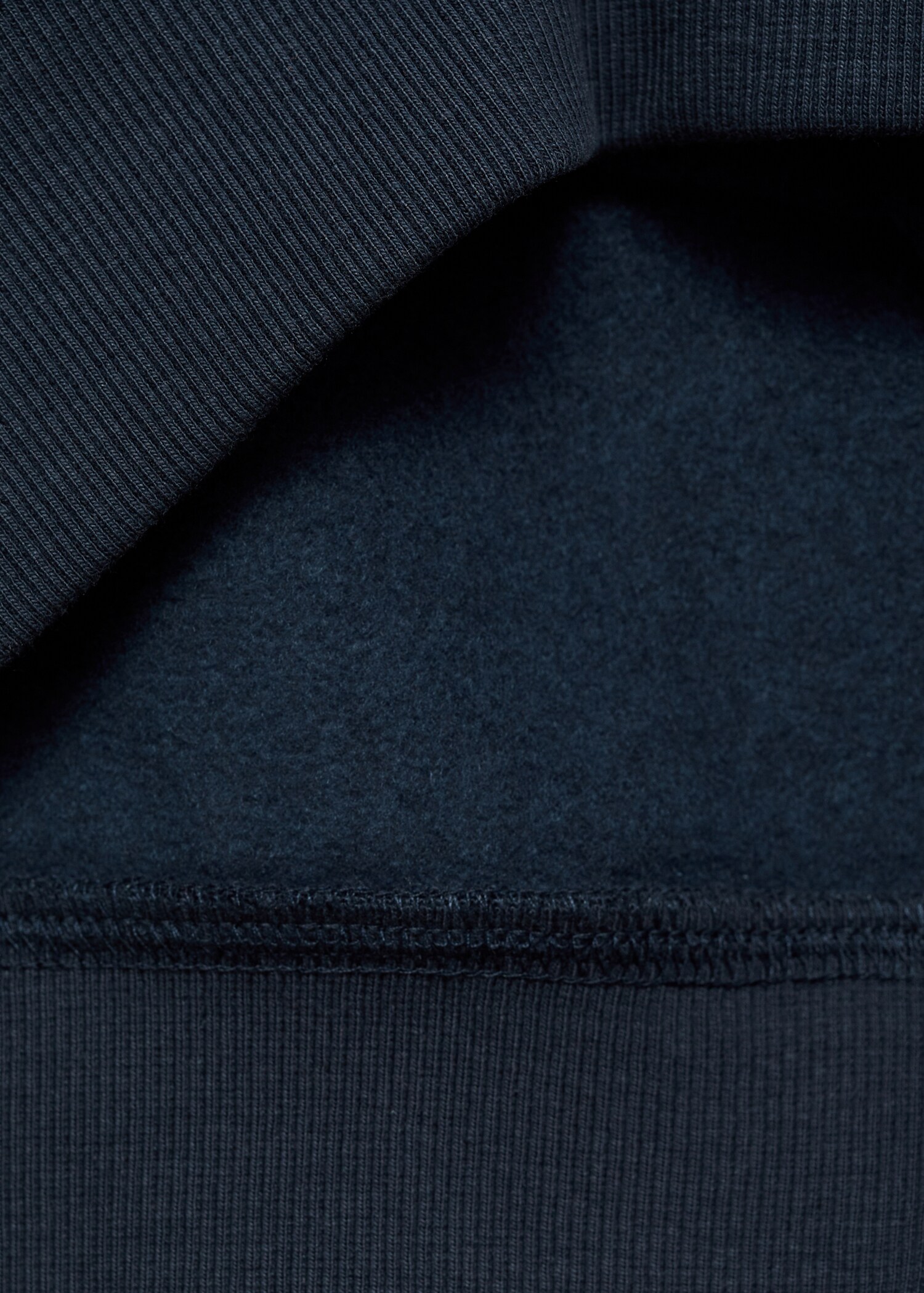 Sweat-shirt polo message - Détail de l'article 0