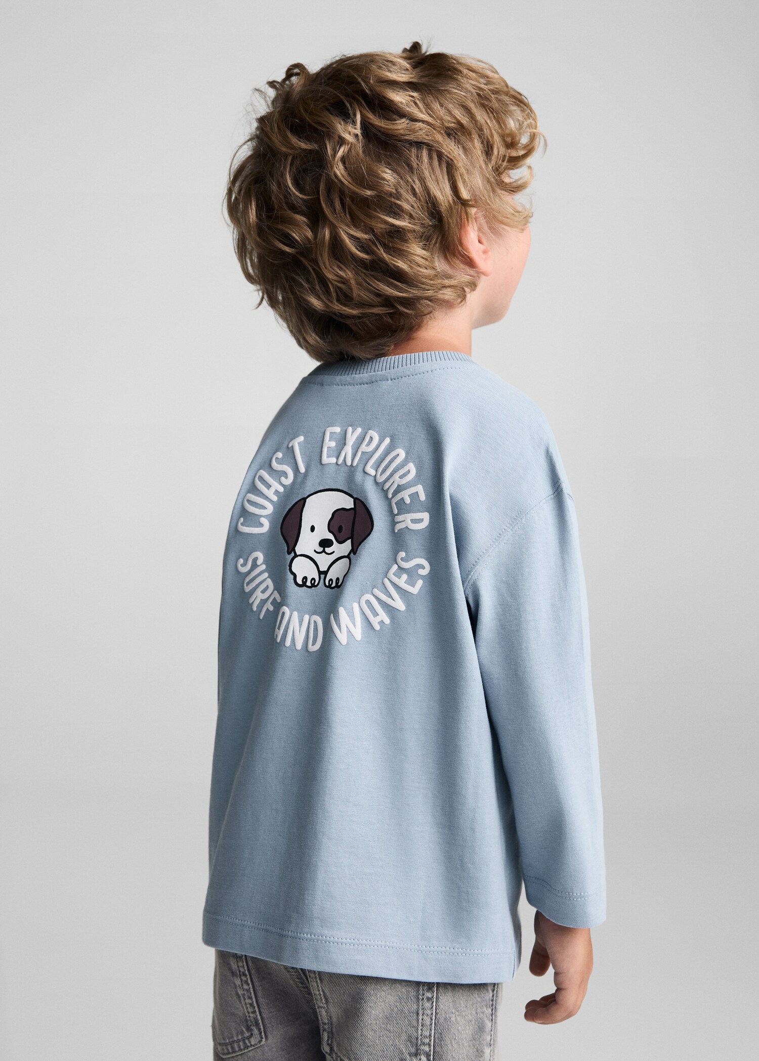 Long-sleeved t-shirt with embossed print - Details of the article 1