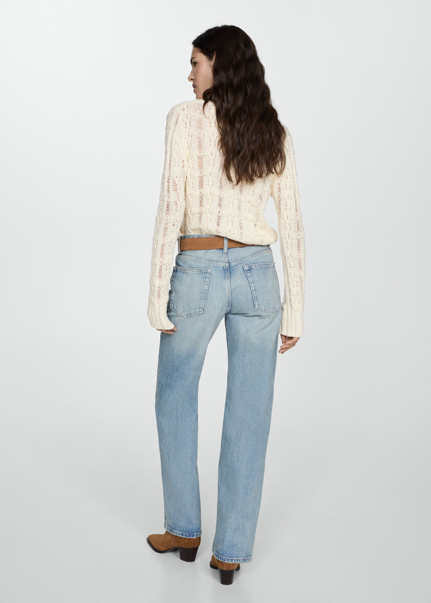 Open-knit V-neck sweater - Reverse of the article