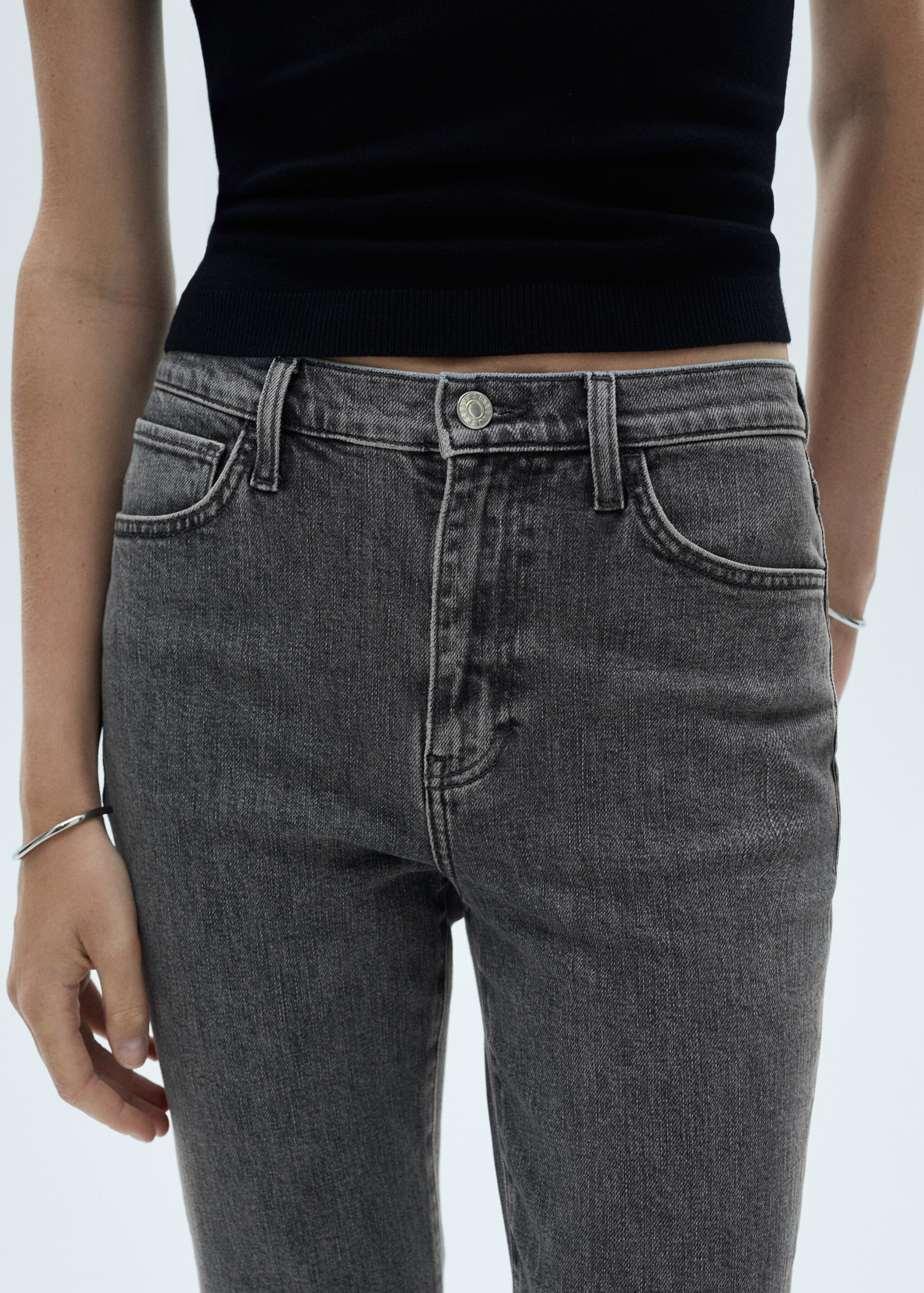 Jeans Claudia slim cropped med vokset effekt - Artikkeldetalj 7