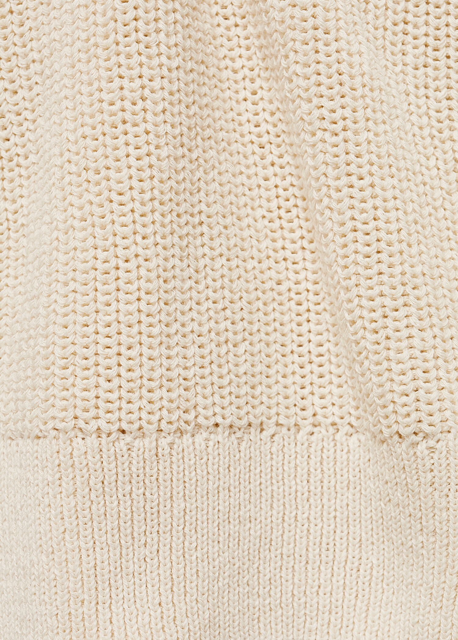 Cut-out knitted sweater - Details of the article 0