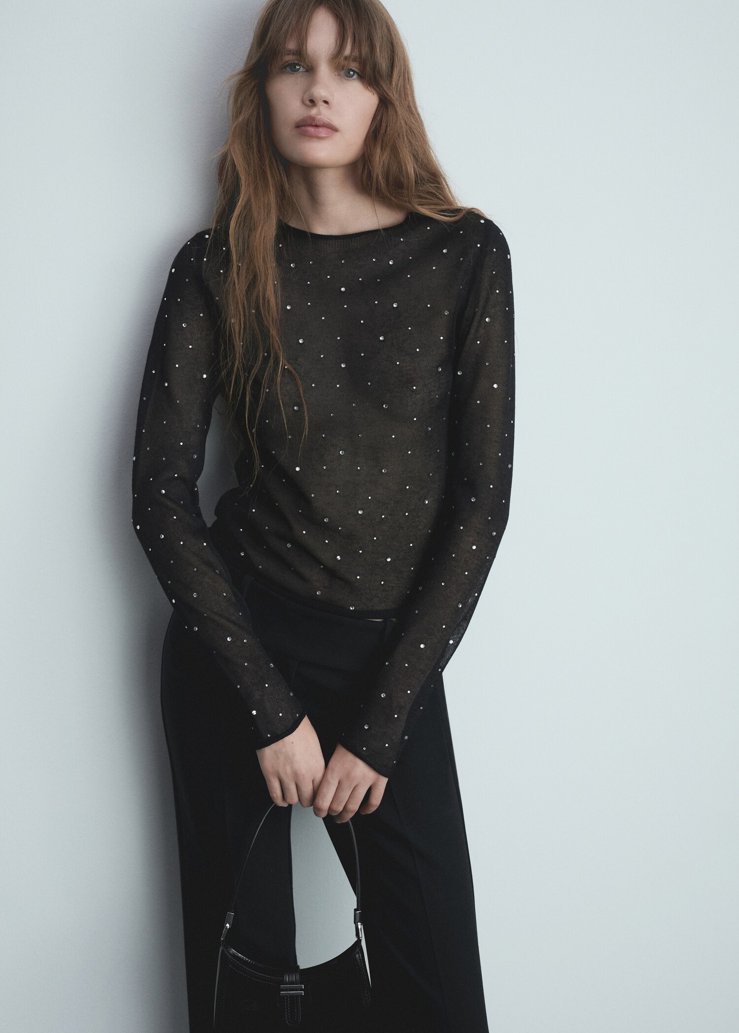 Fine-knit sweater with rhinestones - Medium plane
