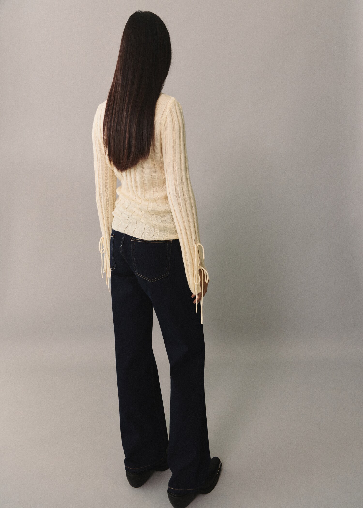 Bows ribbed sweater - Reverse of the article