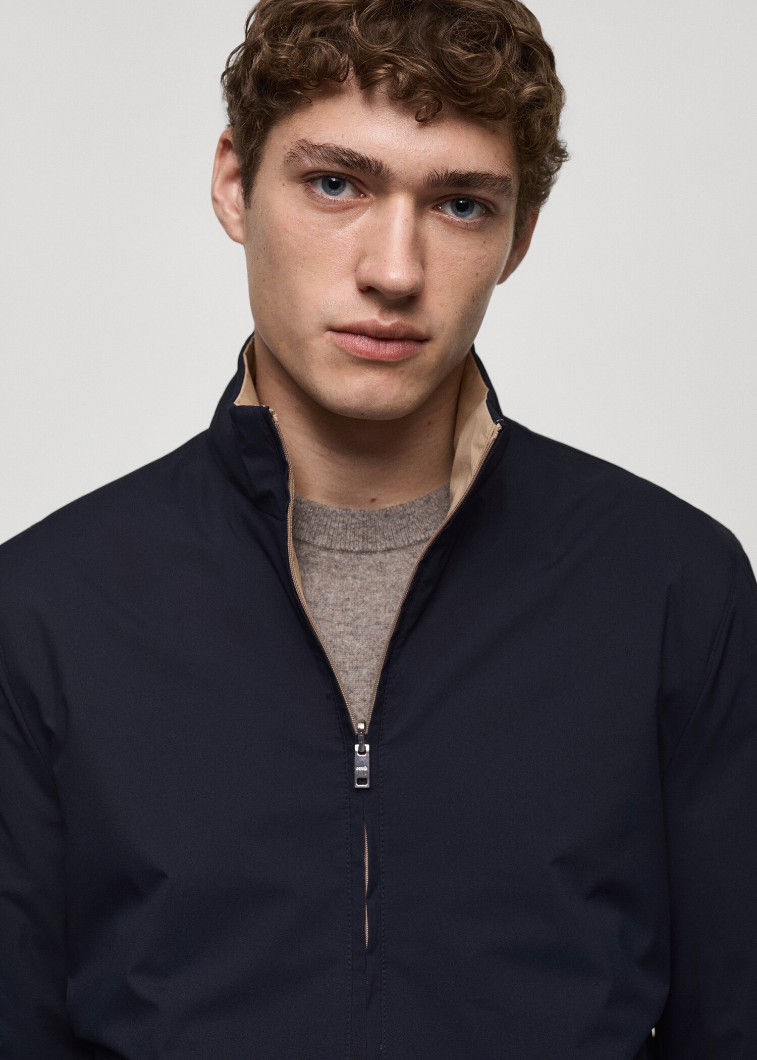 Reversible quilted water-repellent reversible jacket - Details of the article 1