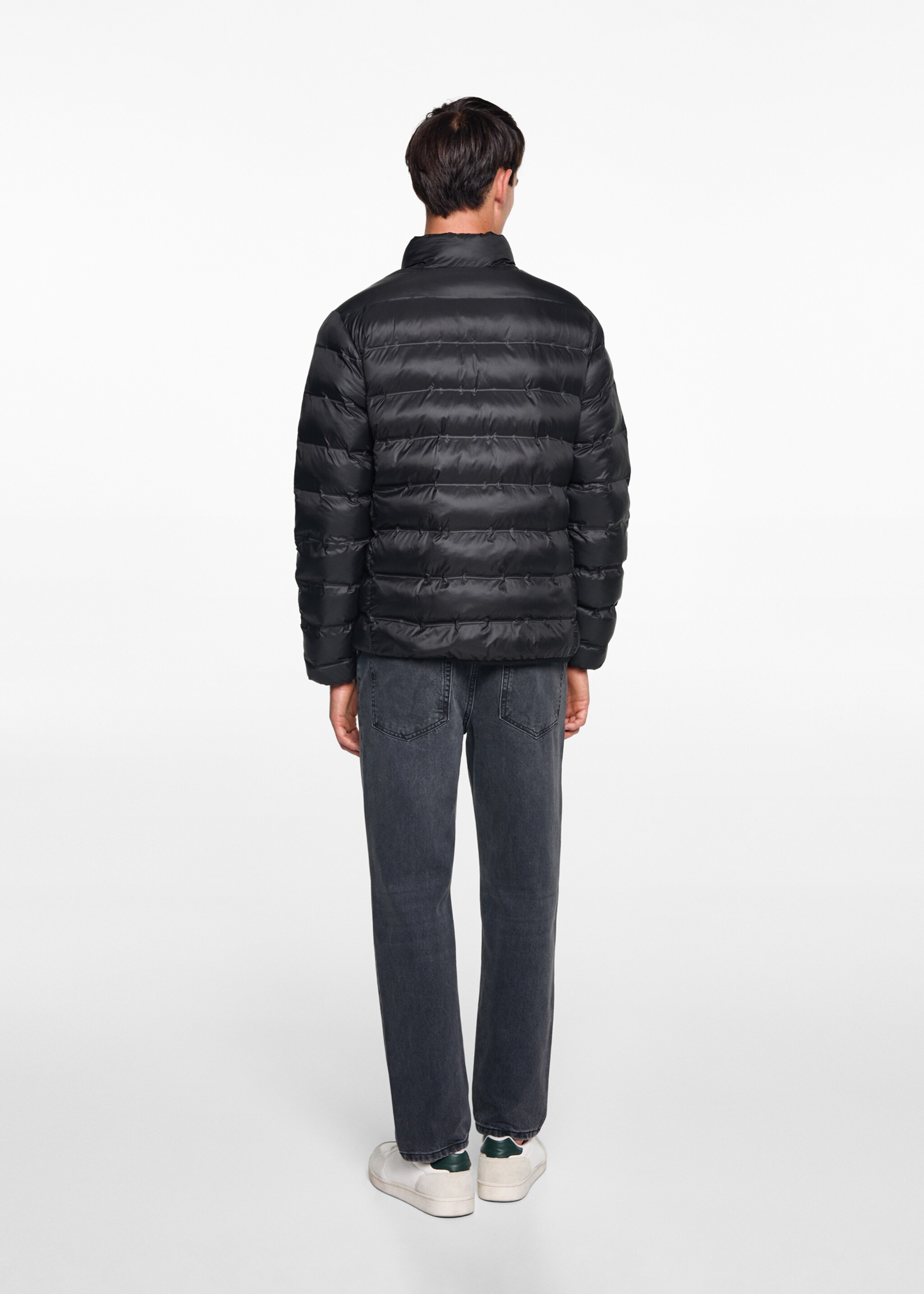 Steppanorak mit Zip - Rückseite des Artikels